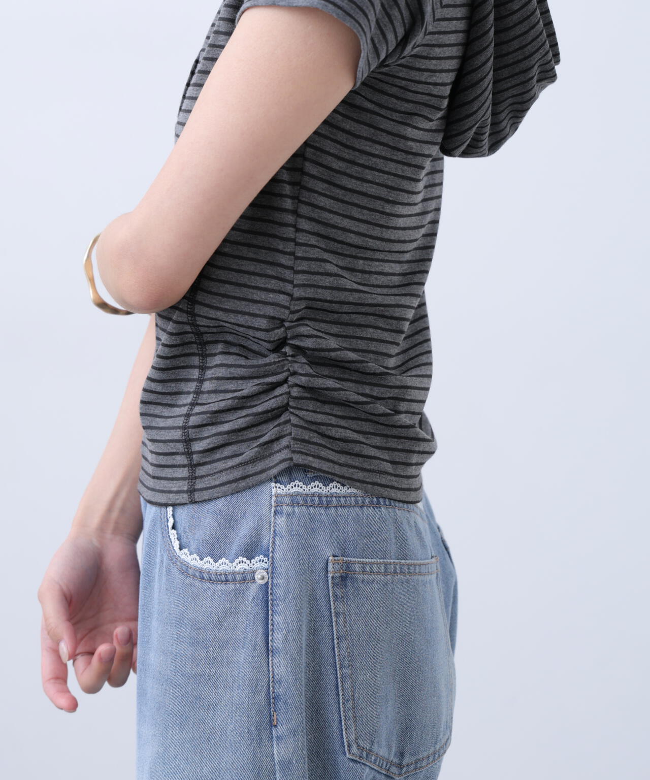 164cm 着用サイズ:FR