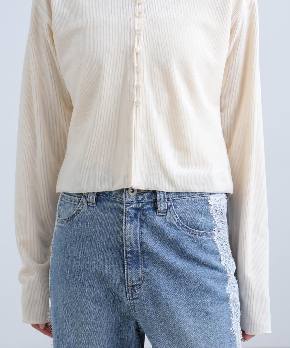 162cm 着用サイズ:FR