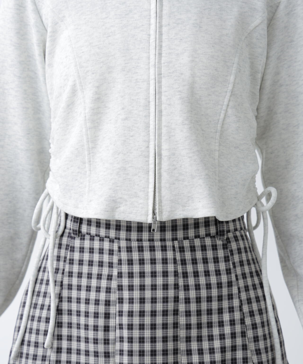 162cm 着用サイズ:FR