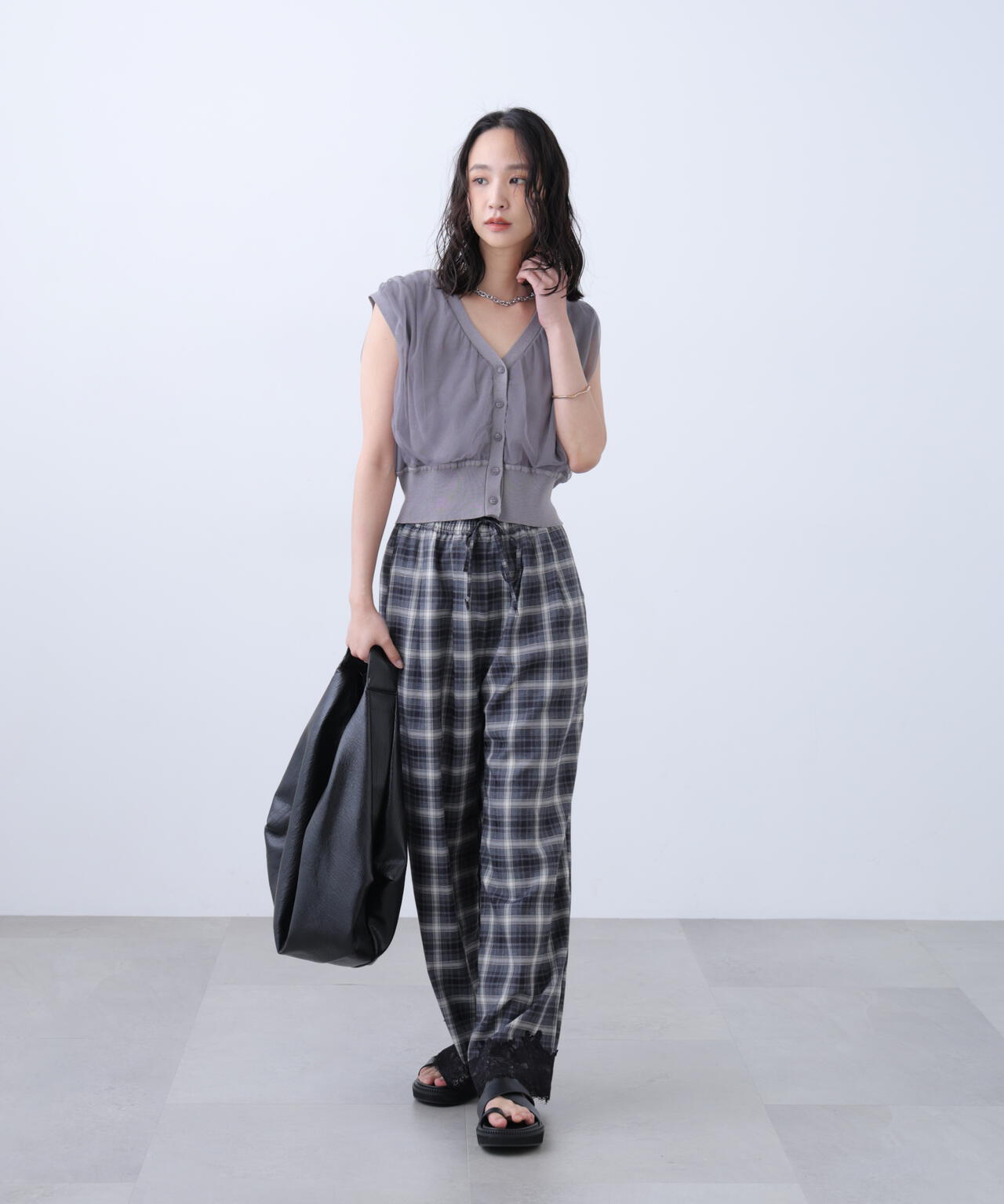164cm 着用サイズ:FR