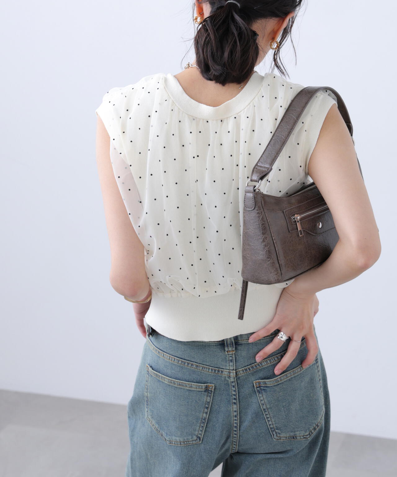 164cm 着用サイズ:FR