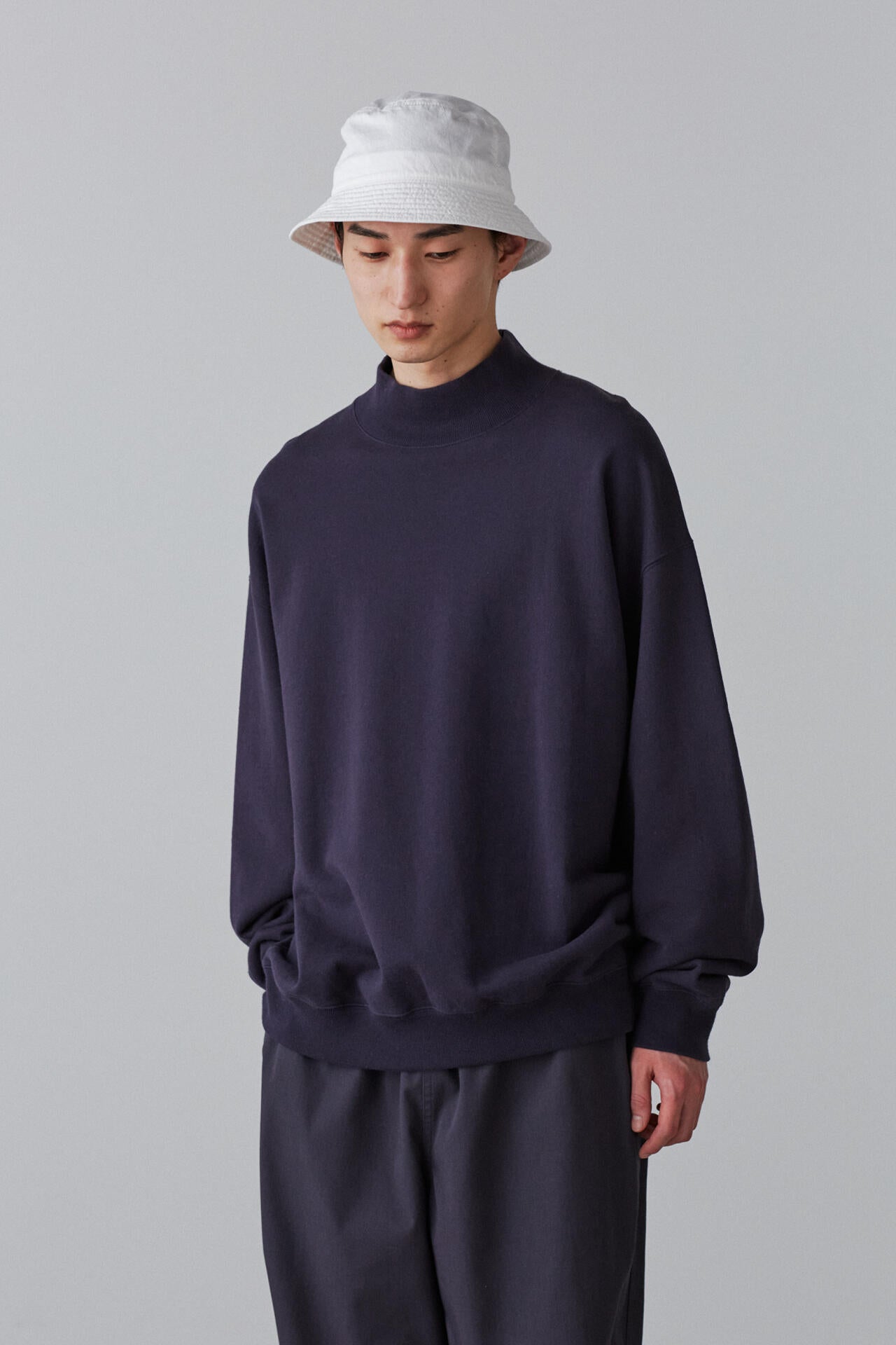 Y / ORGANIC COTTON BLEND HEAVY WEIGHT FLEECE TURTLE NECK