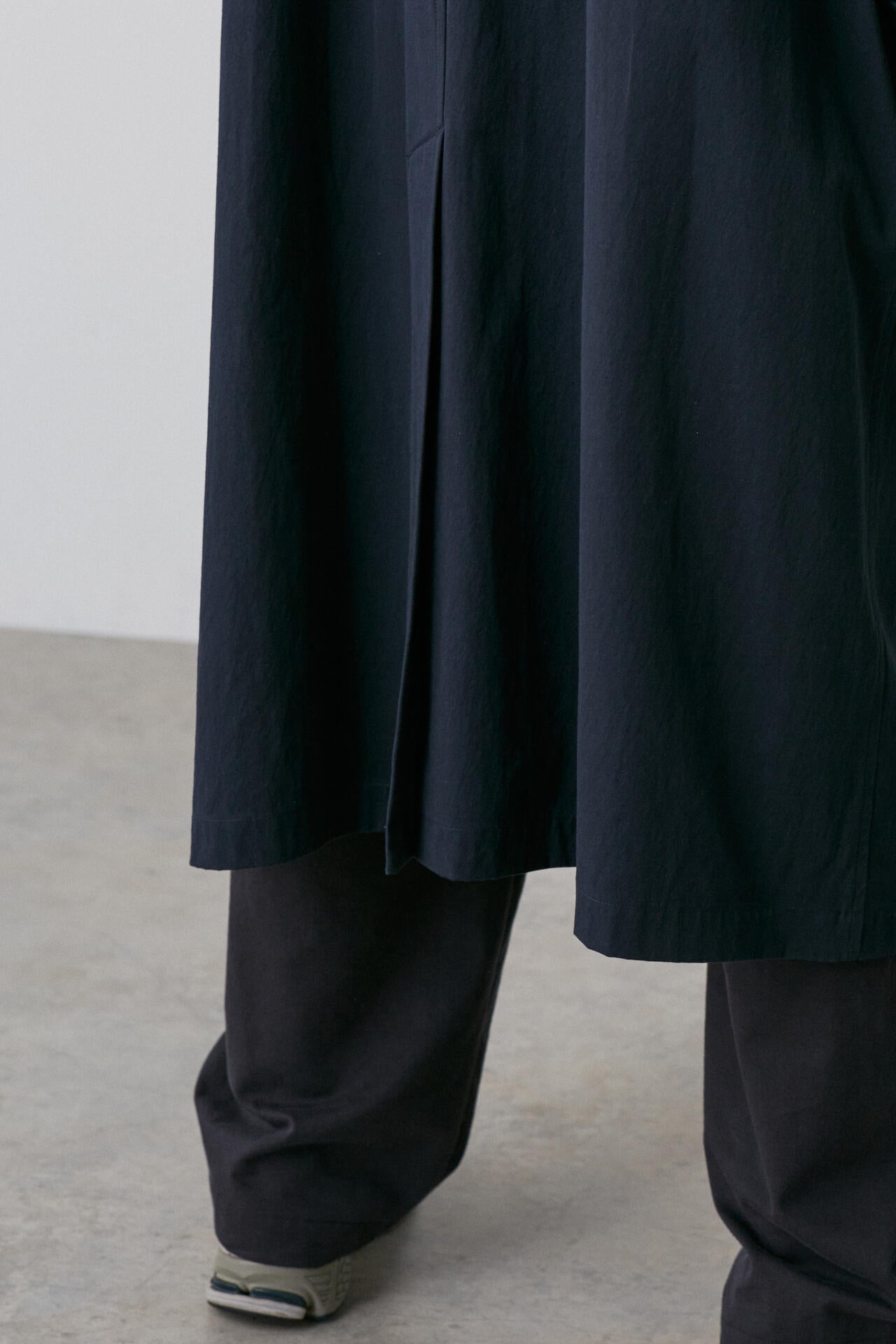 Y / ORGANIC COTTON TWILL COAT