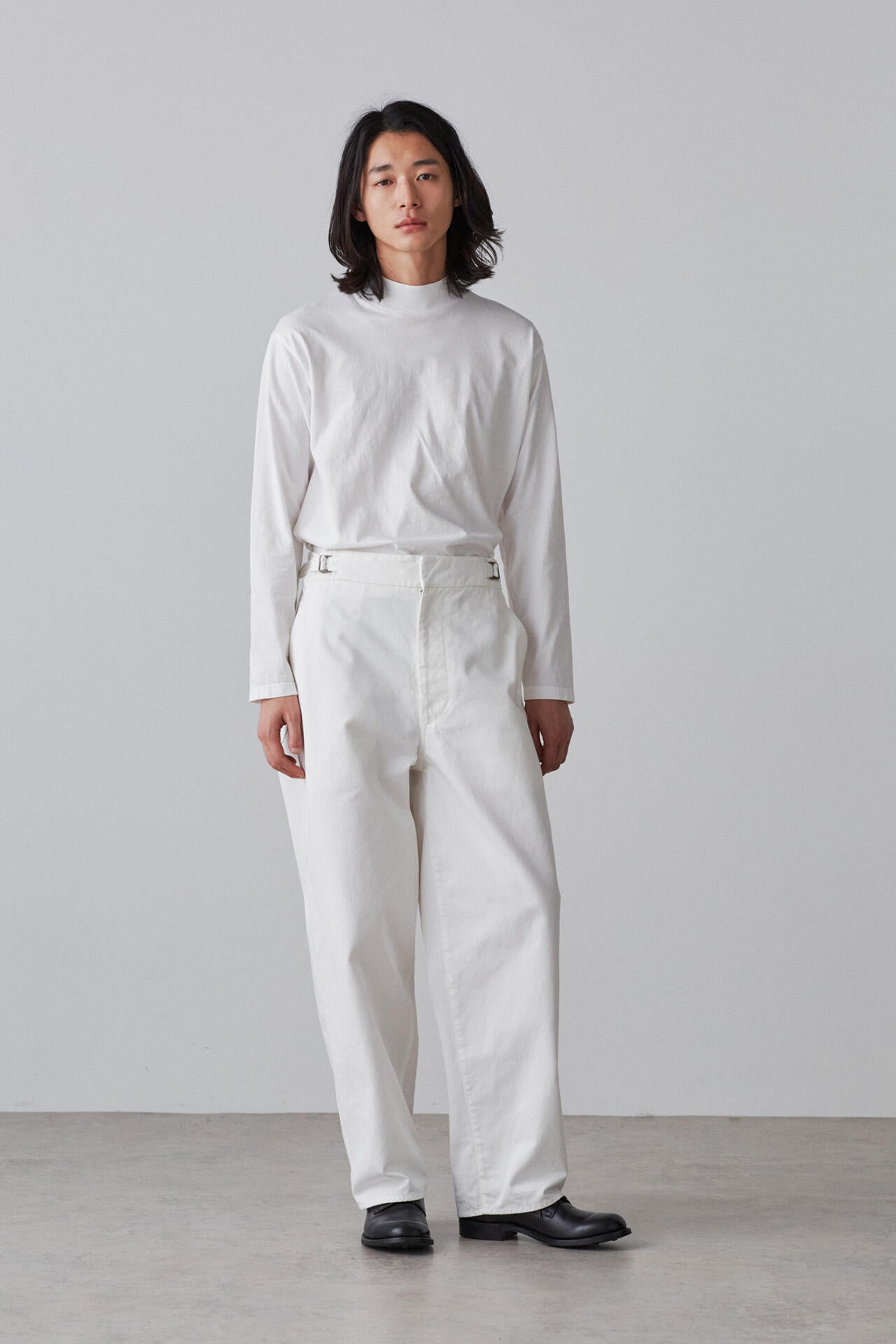 Y / ORGANIC COTTON JERSEY MOCK NECK LONG SLEEVE T‐SHIRT