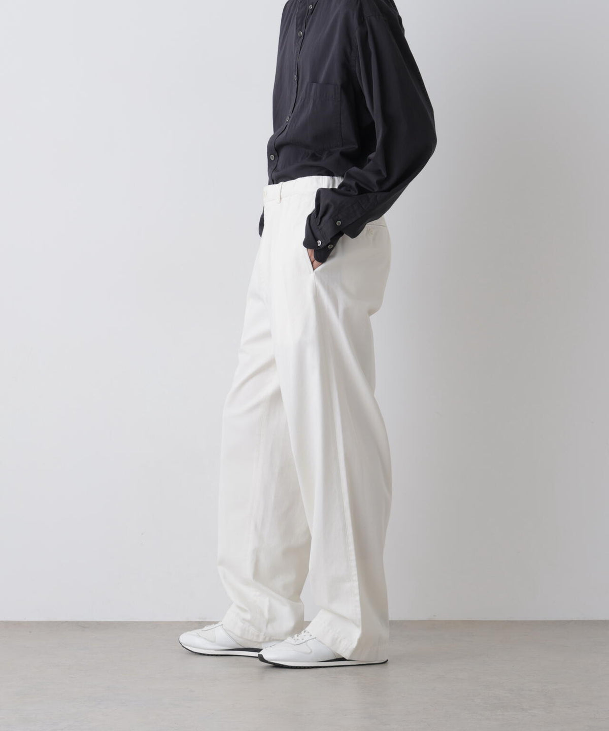 Y / ORGANIC COTTON TENCEL CHINO TROUSERS