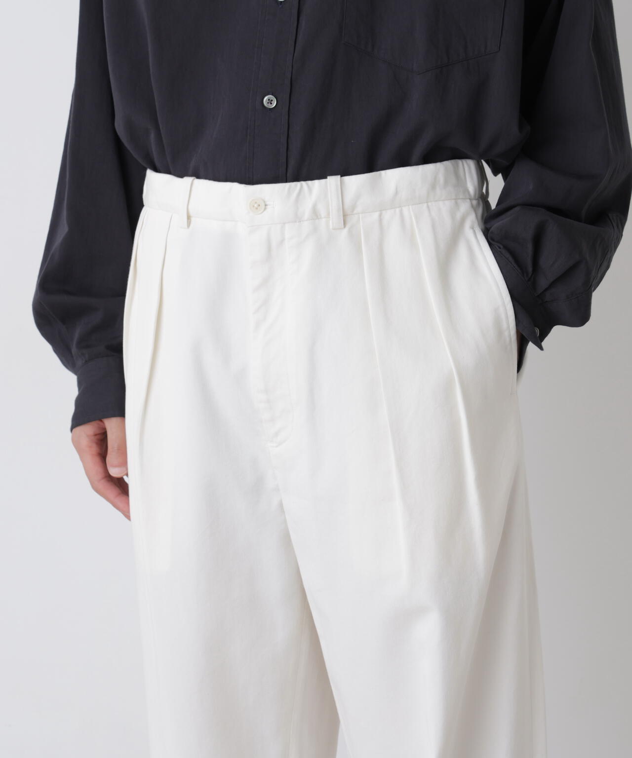 Y / ORGANIC COTTON TENCEL CHINO TROUSERS