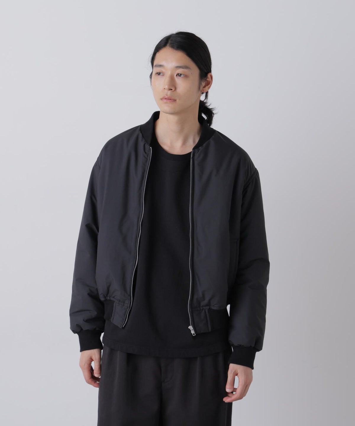 181cm C:84 W:70 H:91 着用サイズ:M