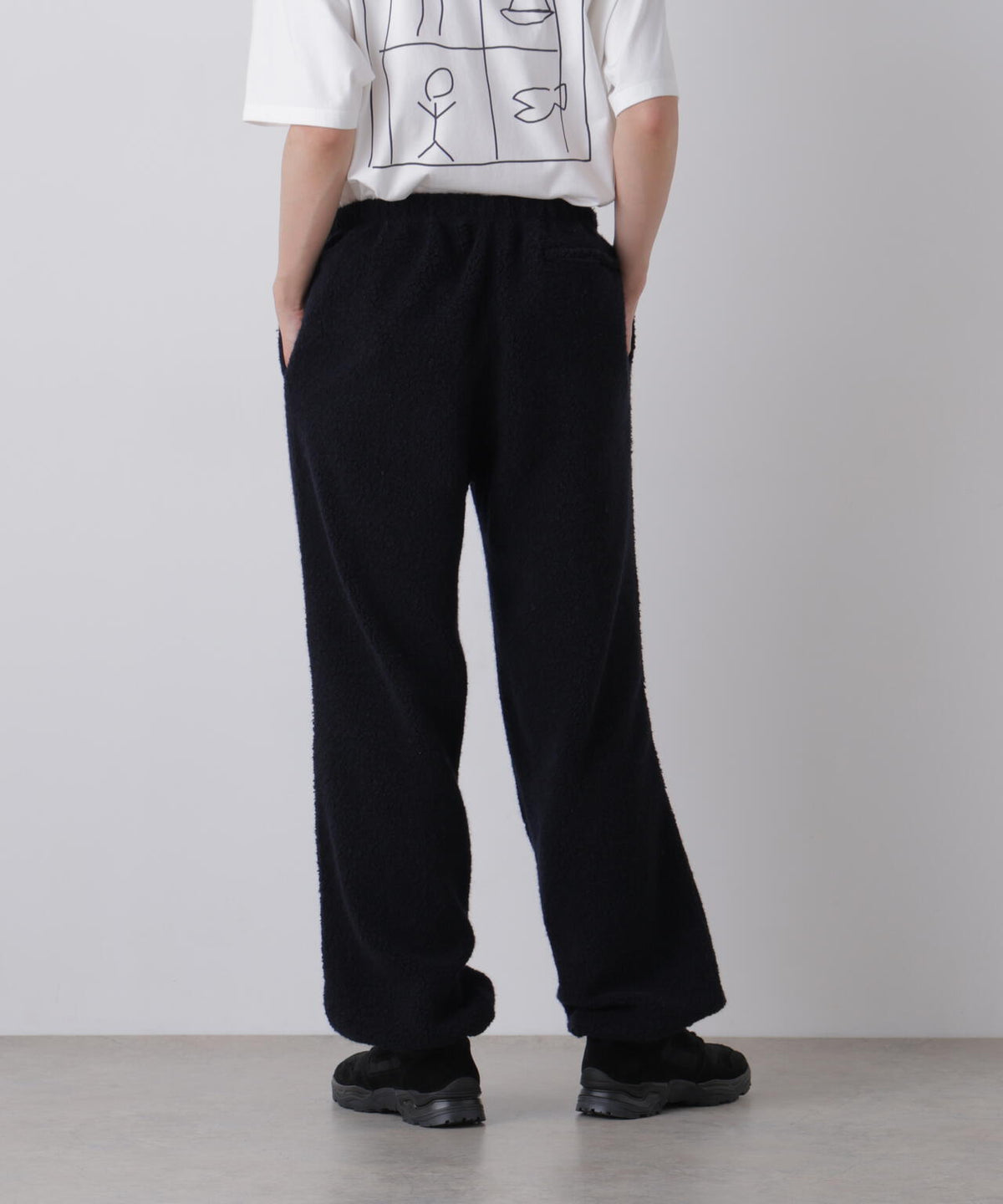 181cm C:84 W:70 H:91 着用サイズ:L