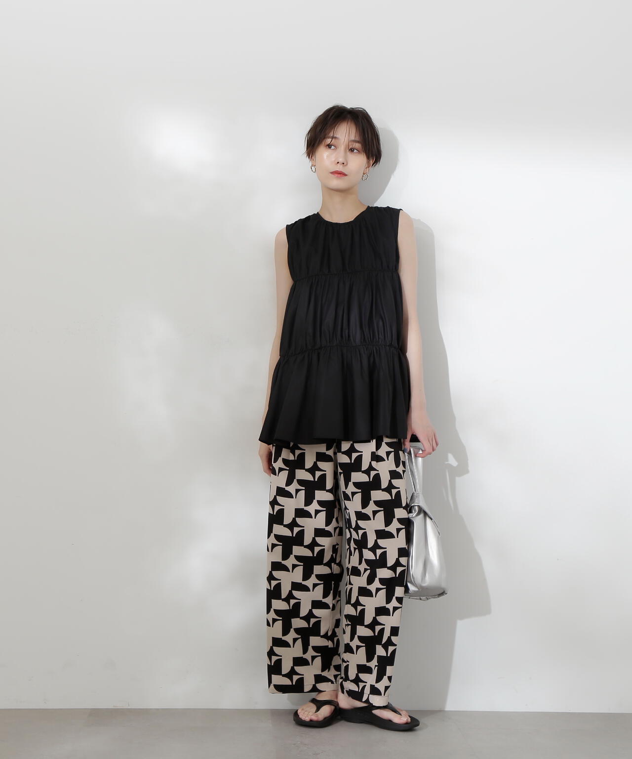 168cm/B76/W60/H86 着用サイズ:M