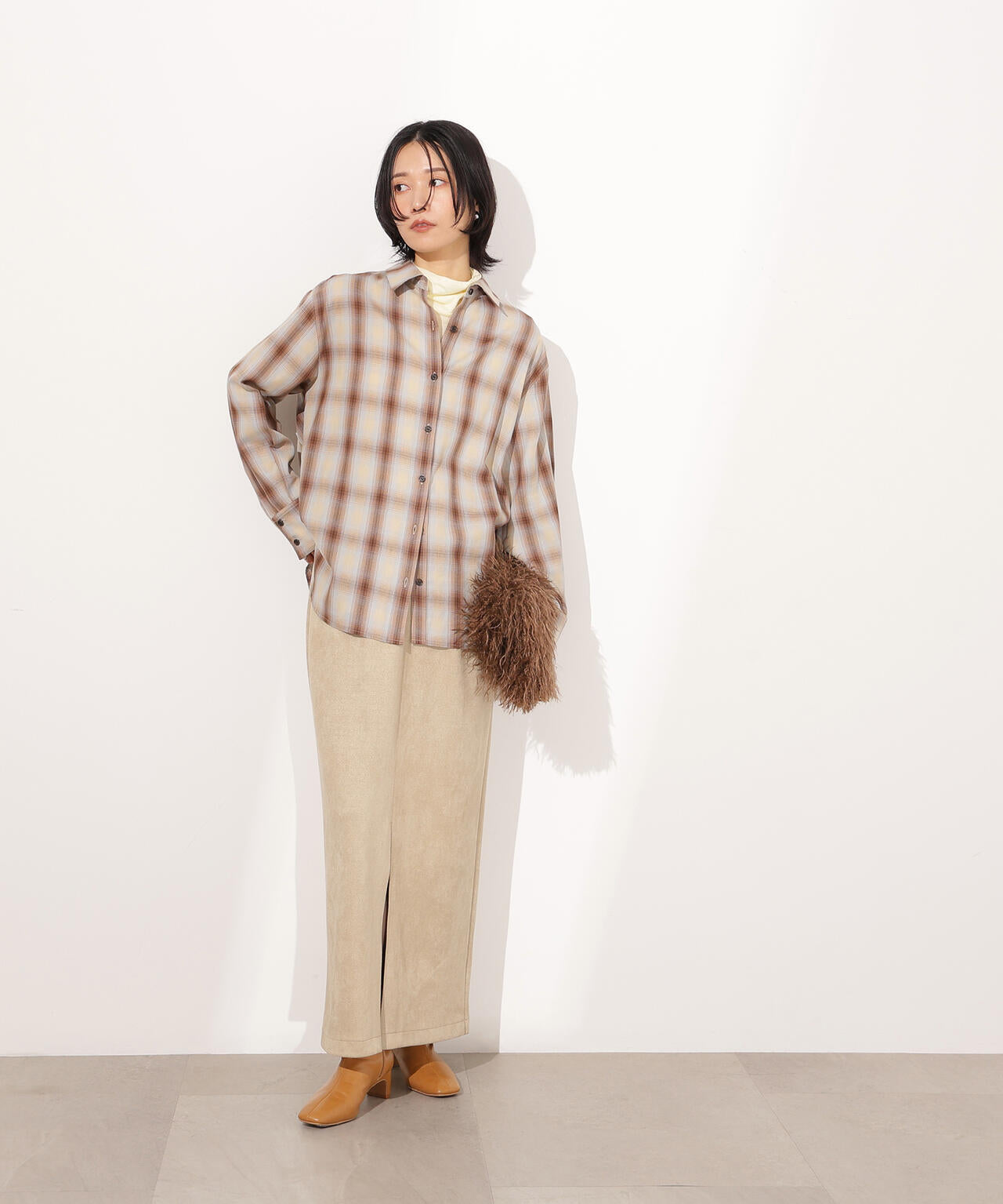 【岸本セシルさん着用】チェックオーバーシャツ