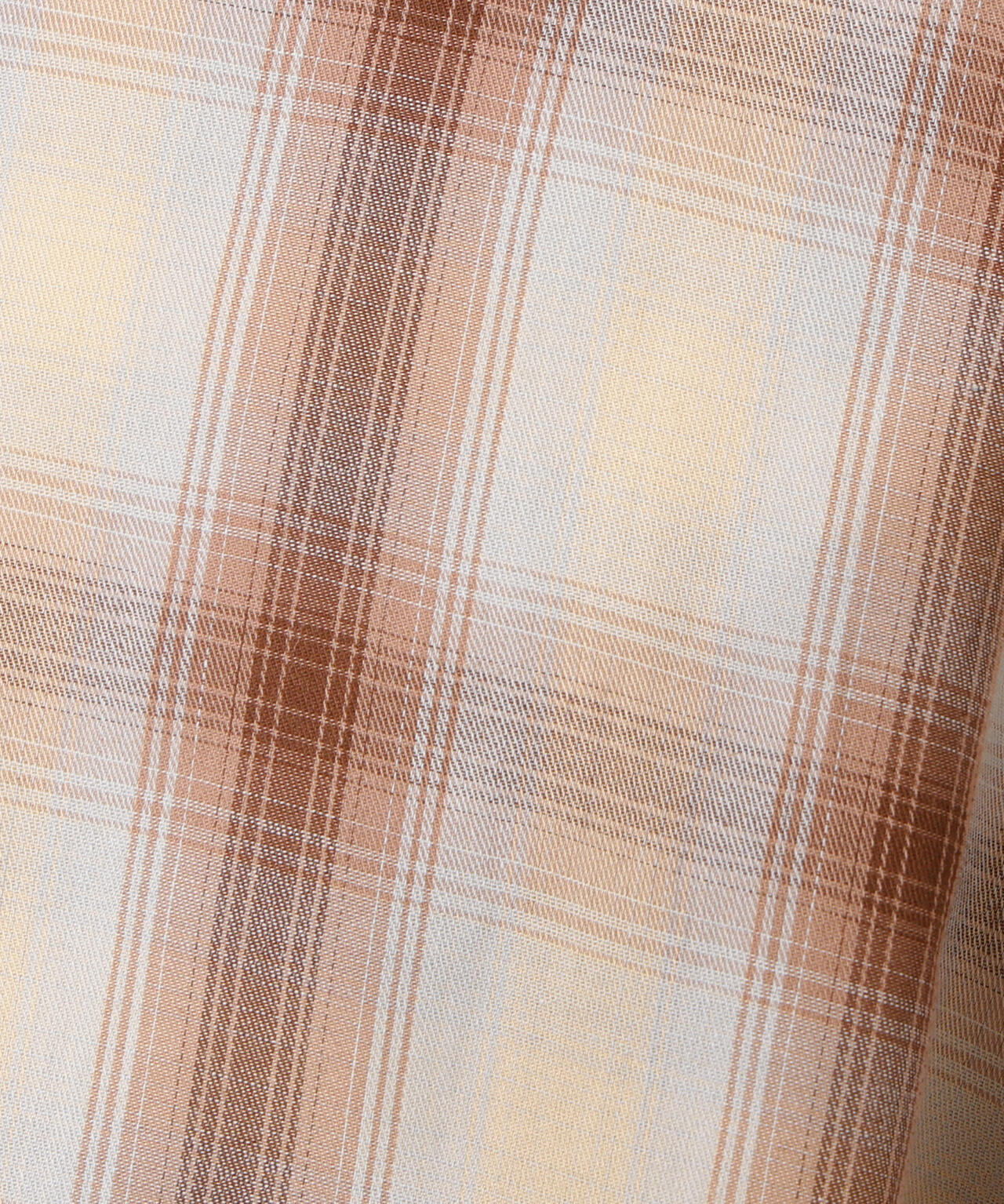 【岸本セシルさん着用】チェックオーバーシャツ