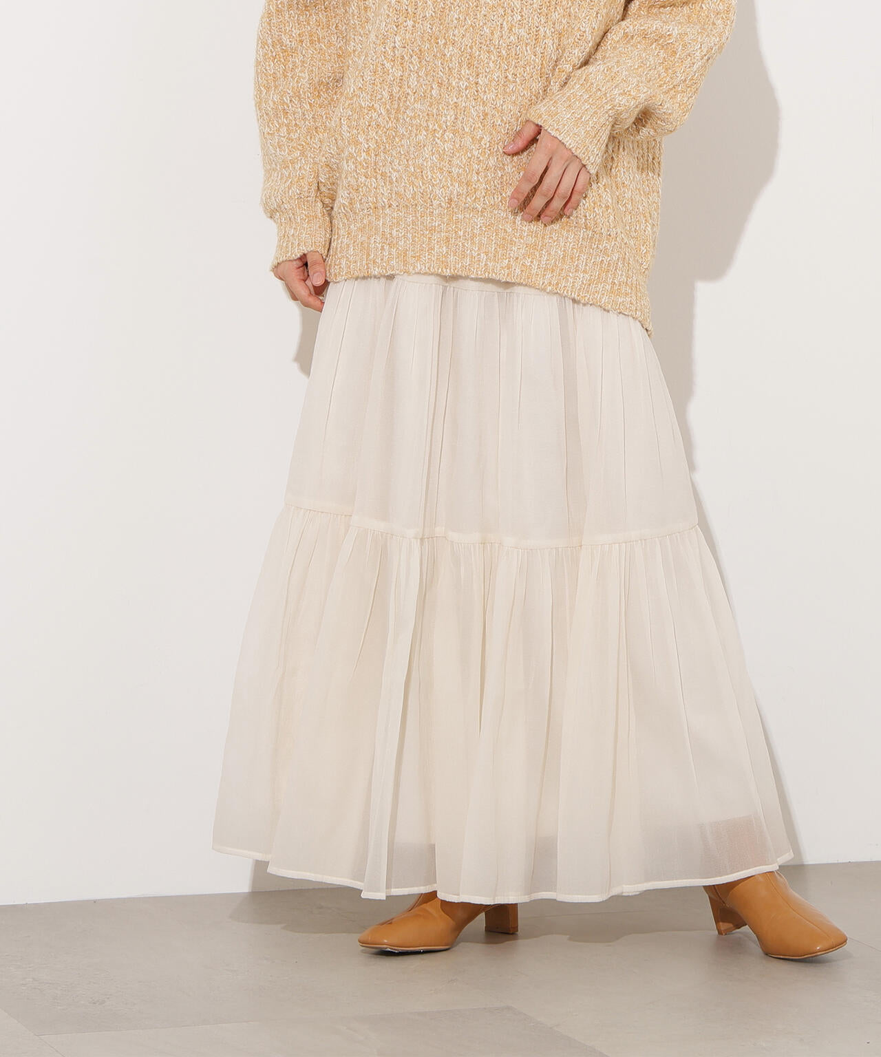 オーガンジーティアードスカート