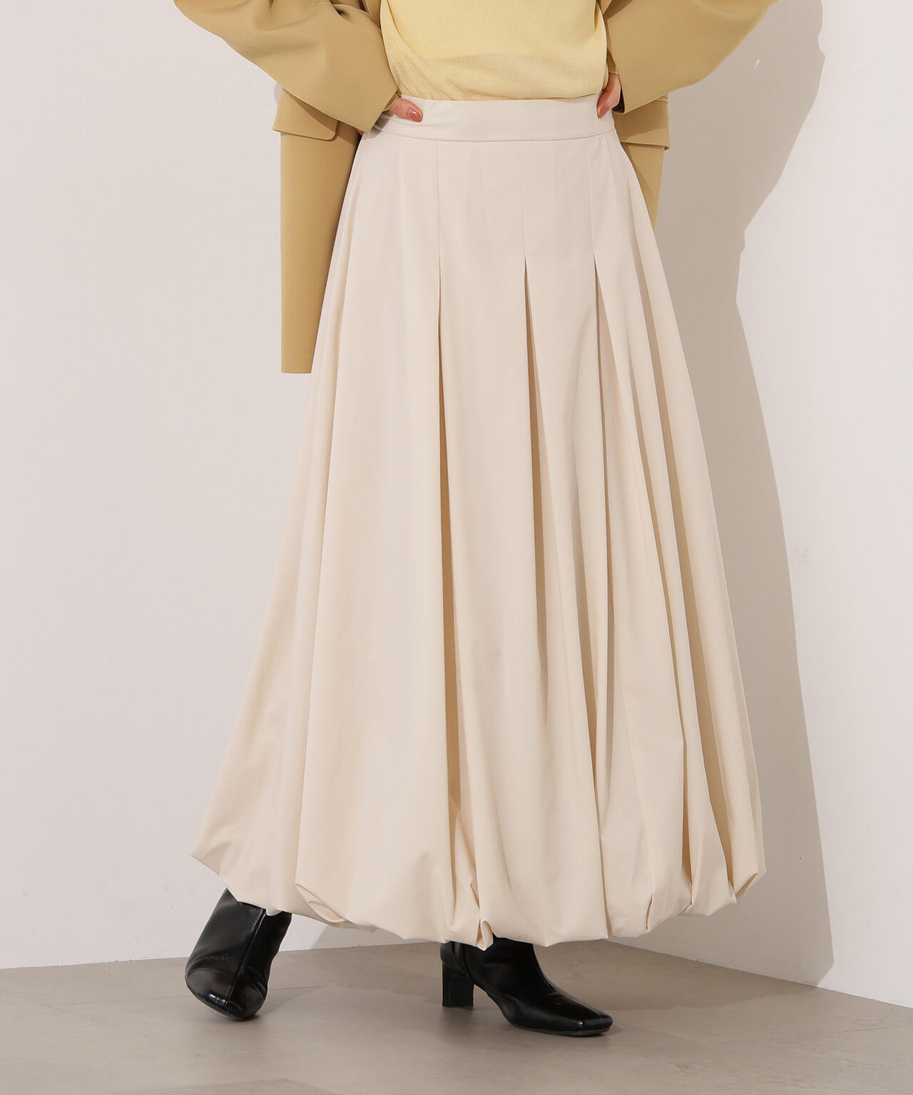 バルーンタックスカート