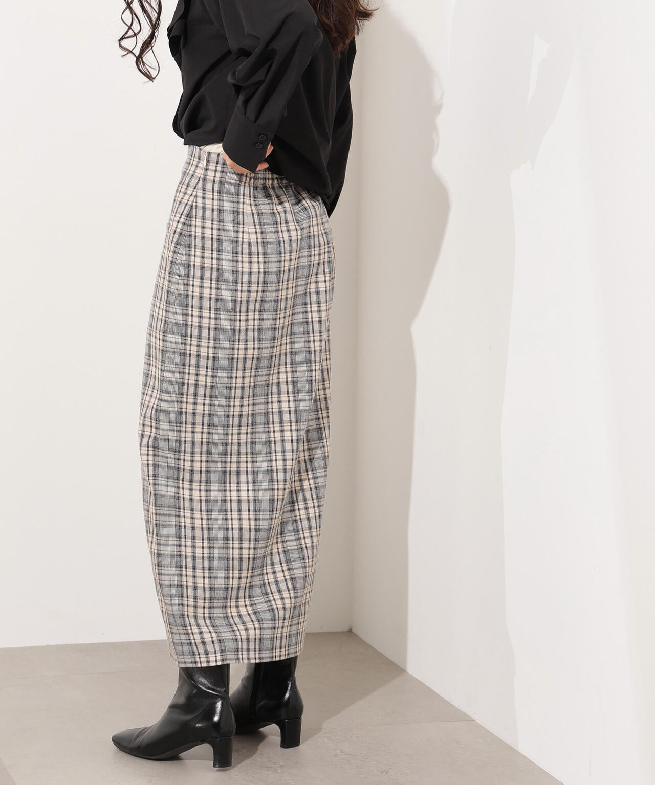 【小室安未さん着用】ハイウエストチェックナロースカート《ブラウン系:LUMINE・LUCUA・official site限定》