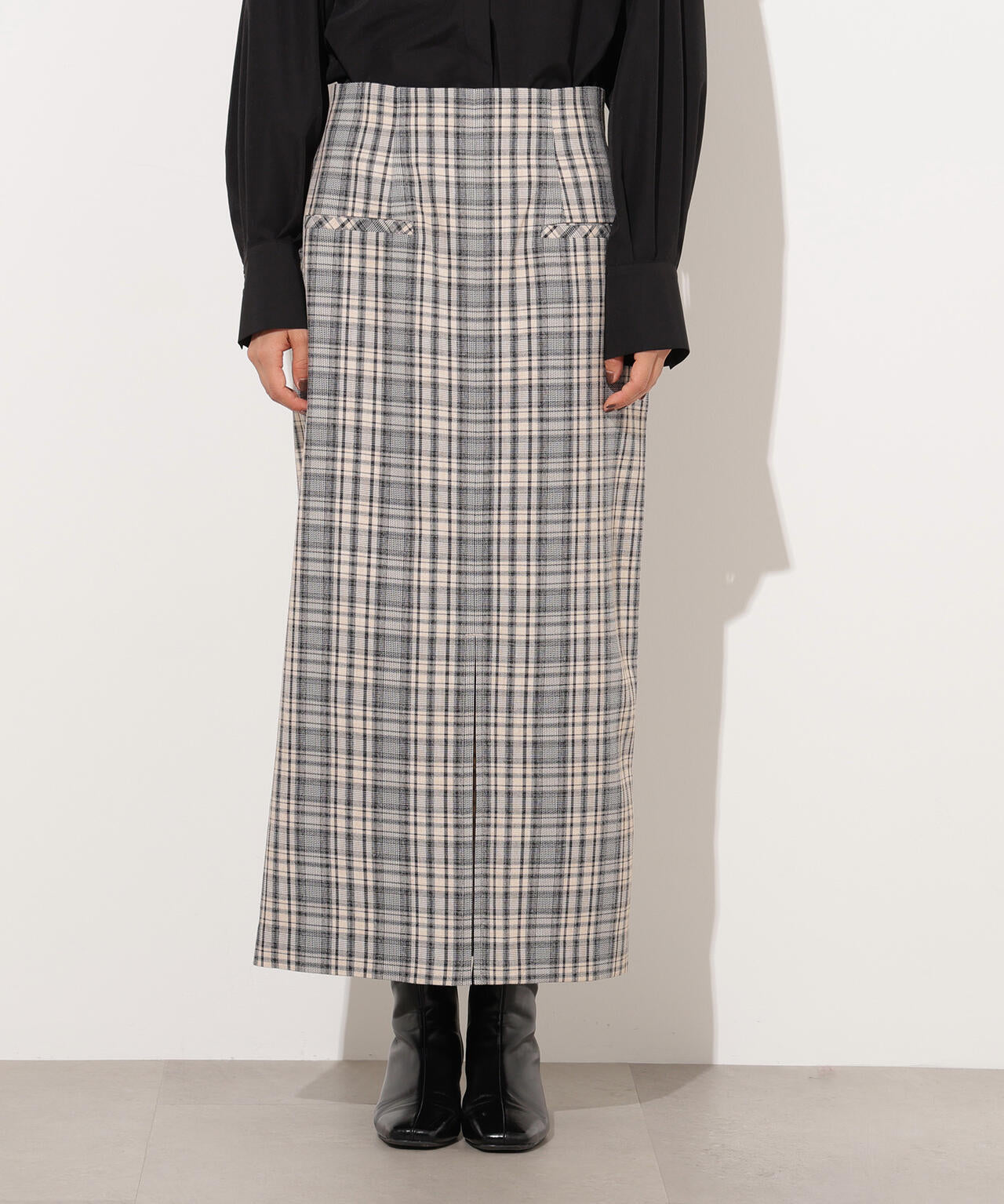 【小室安未さん着用】ハイウエストチェックナロースカート《ブラウン系:LUMINE・LUCUA・official site限定》