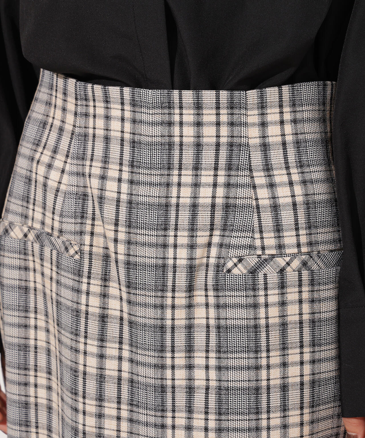 【小室安未さん着用】ハイウエストチェックナロースカート《ブラウン系:LUMINE・LUCUA・official site限定》