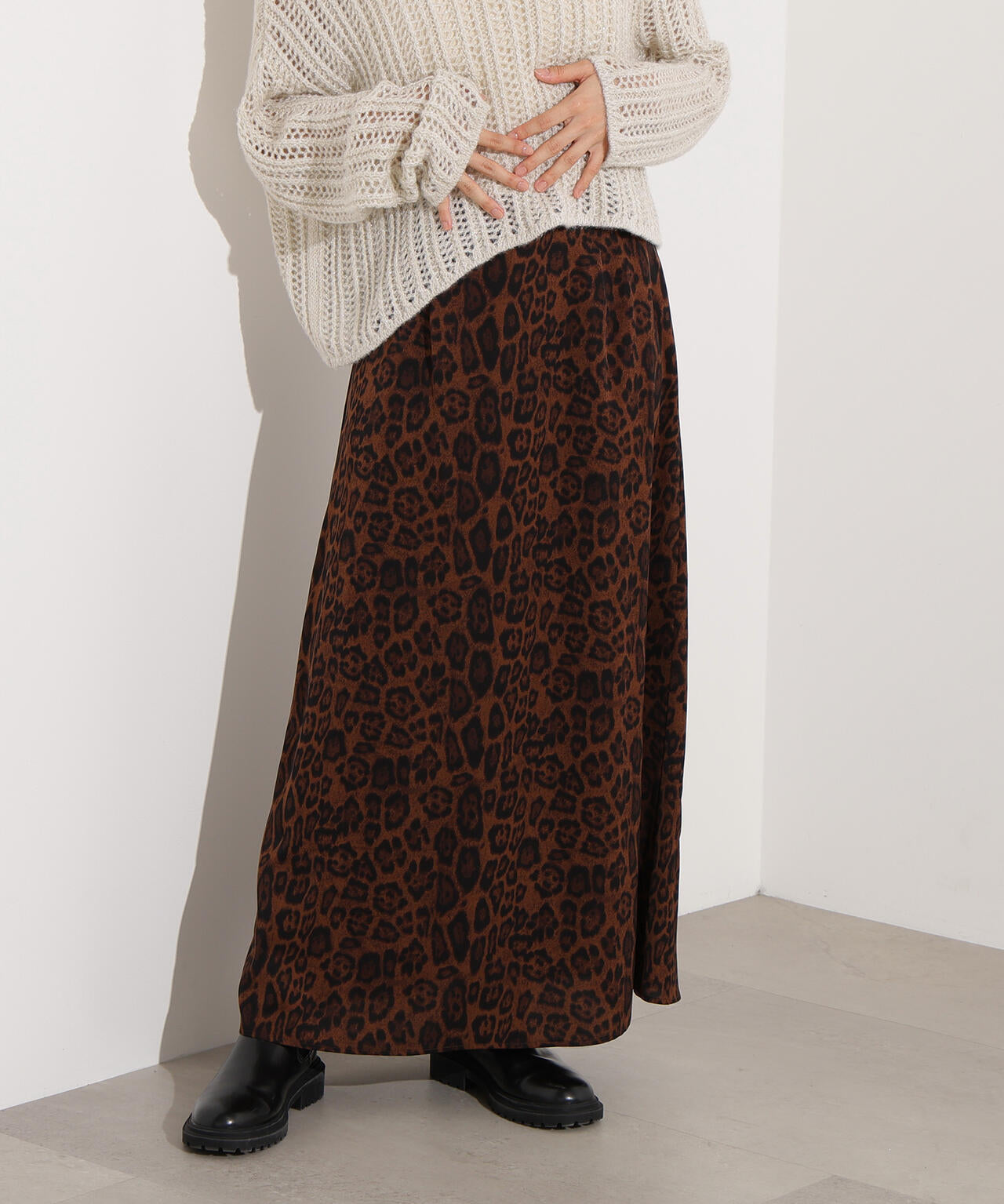 【岸本セシルさん着用】レオパードナロースカート