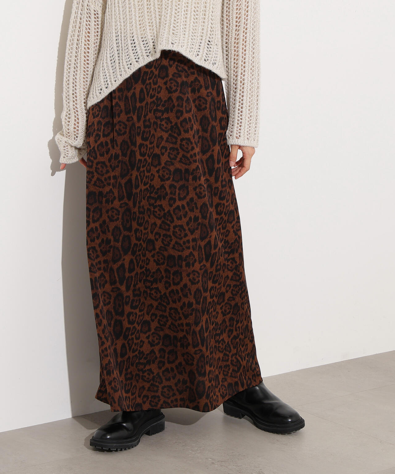 【岸本セシルさん着用】レオパードナロースカート