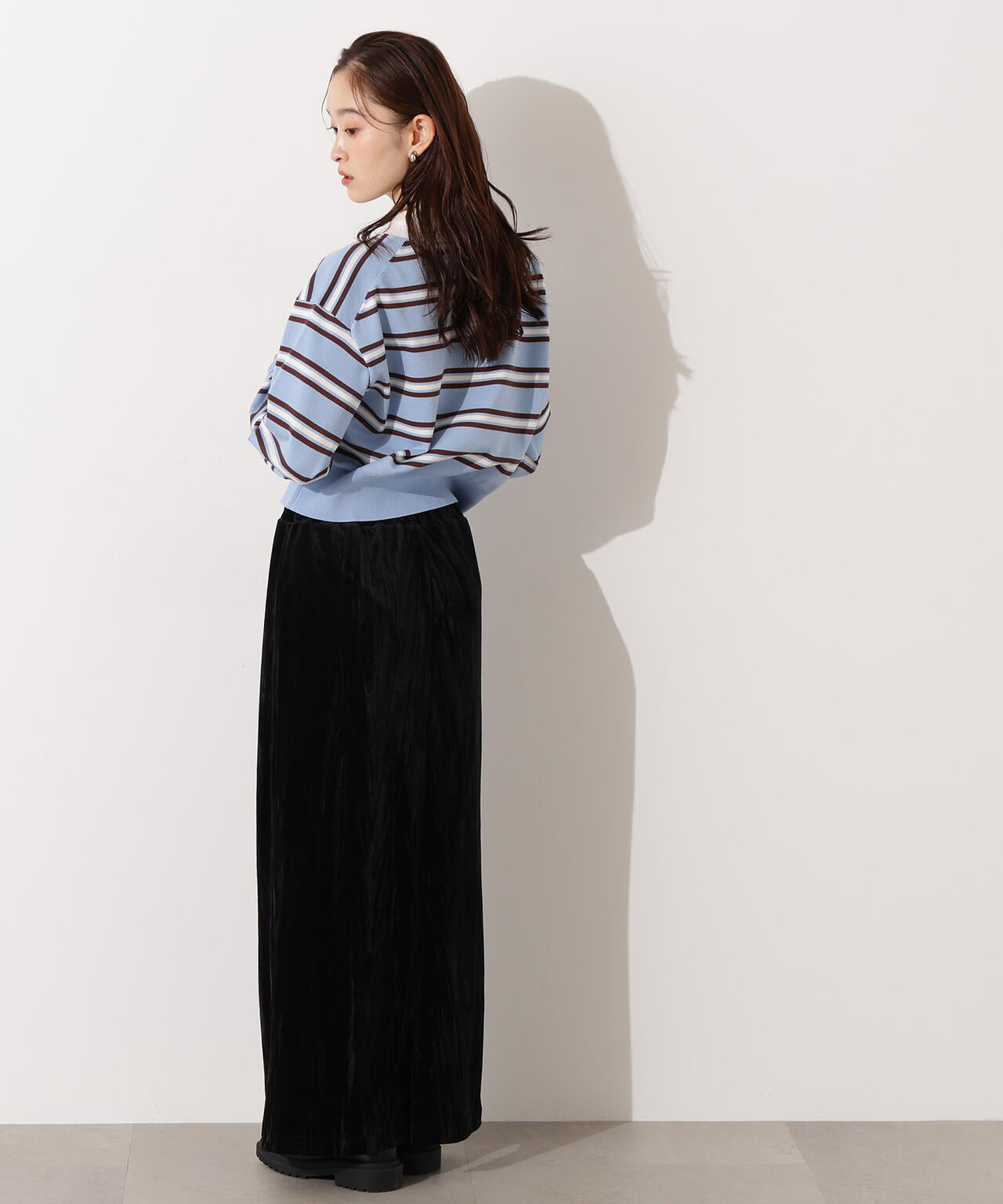 【岸本セシルさん着用】ベロアナローマキシスカート