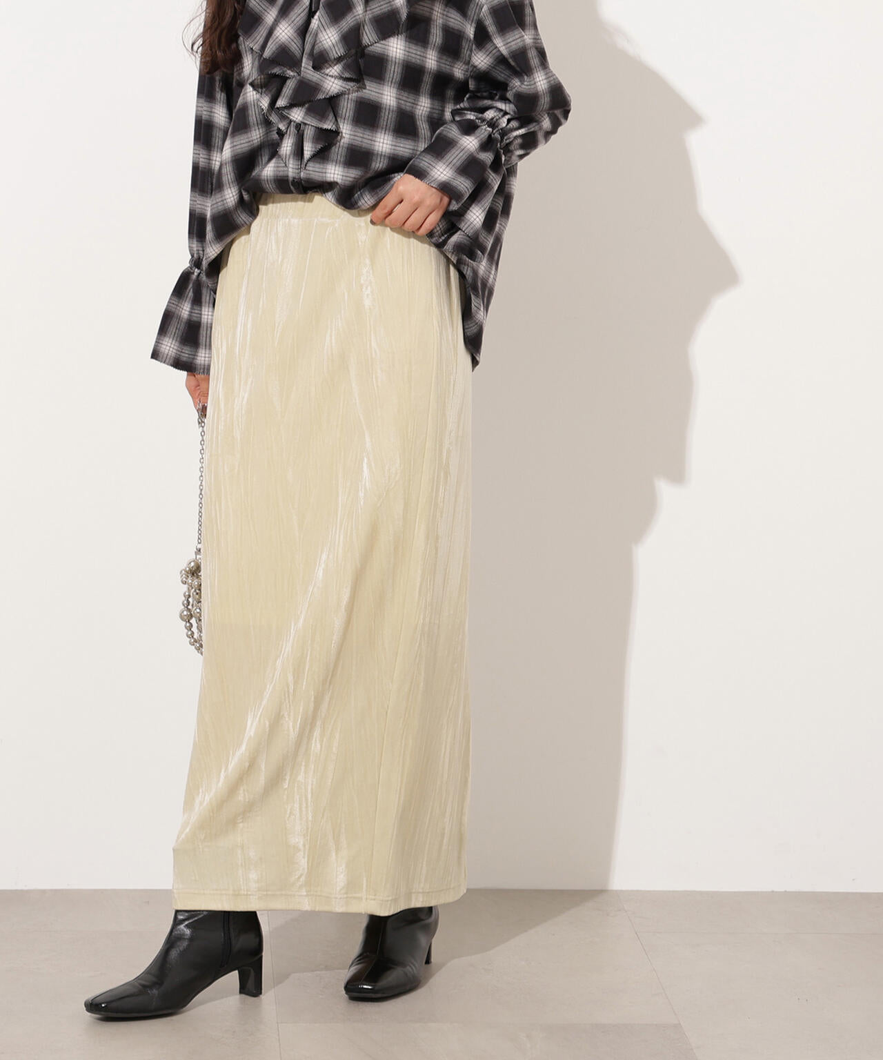 【岸本セシルさん着用】ベロアナローマキシスカート