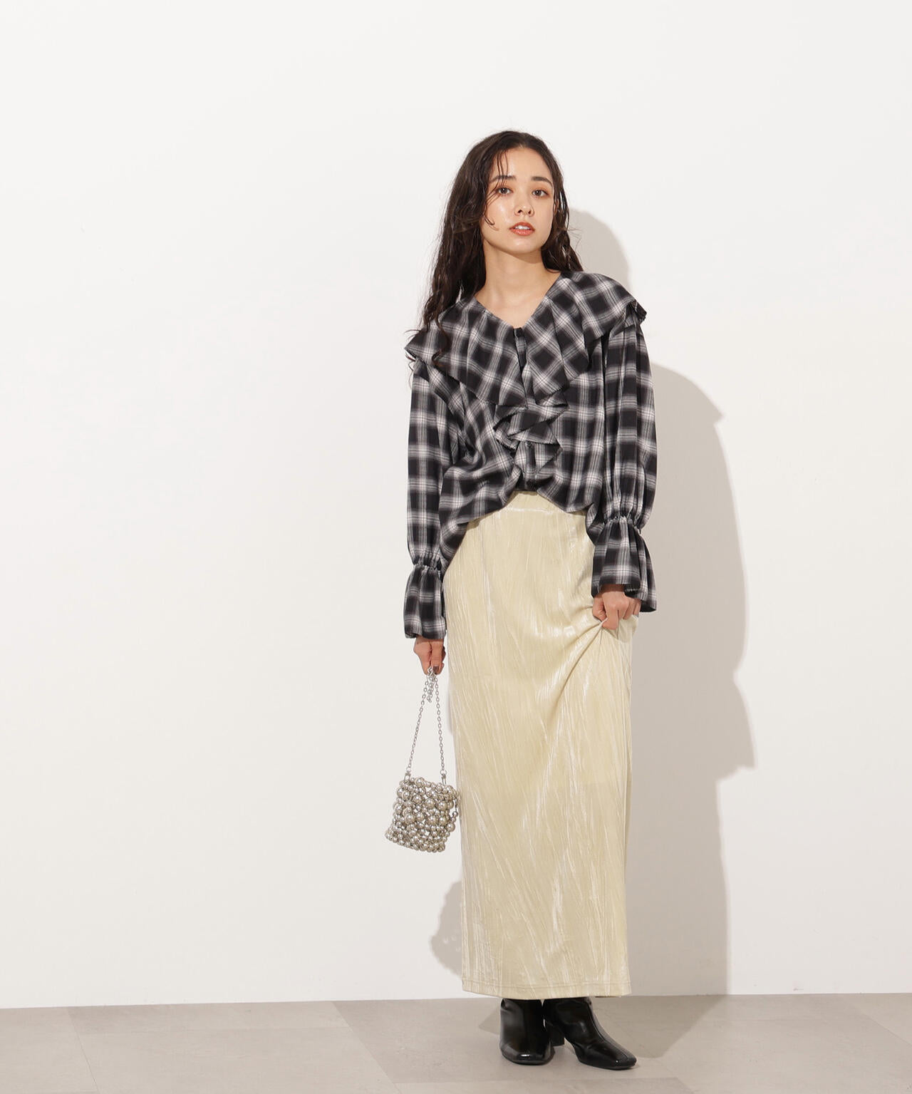 【岸本セシルさん着用】ベロアナローマキシスカート