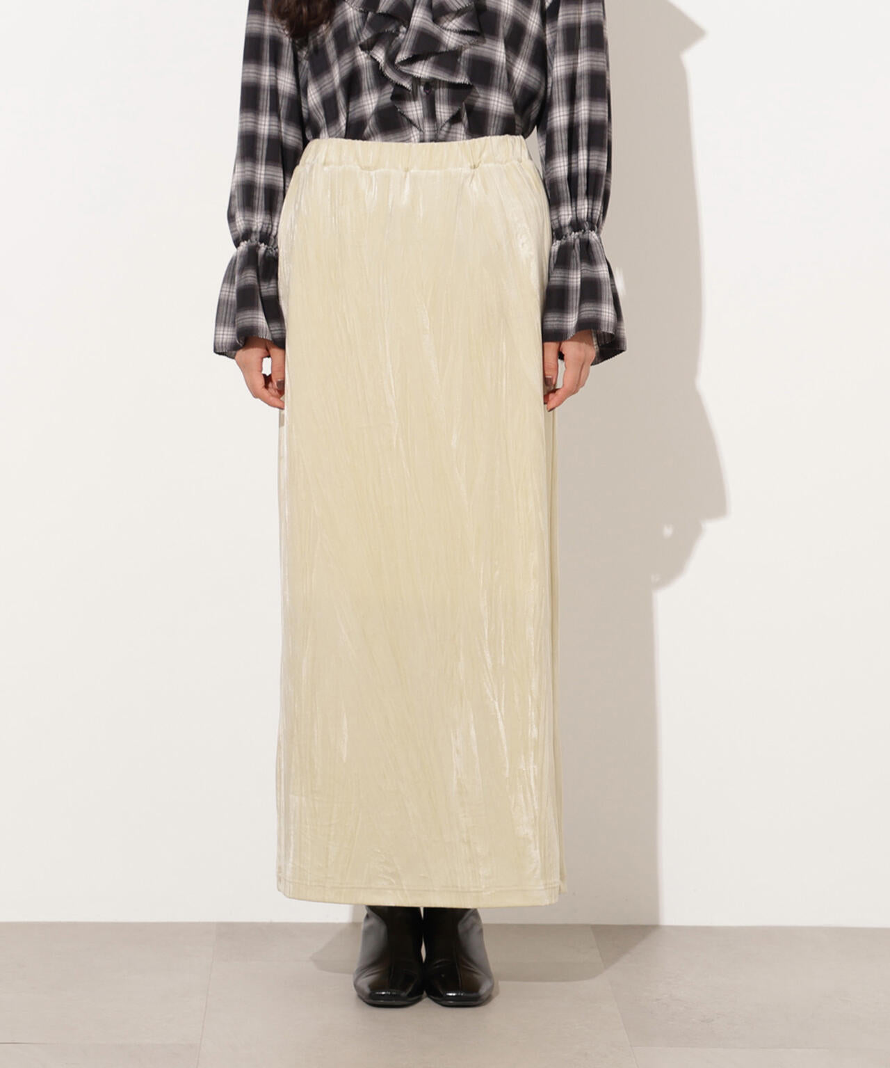 【岸本セシルさん着用】ベロアナローマキシスカート
