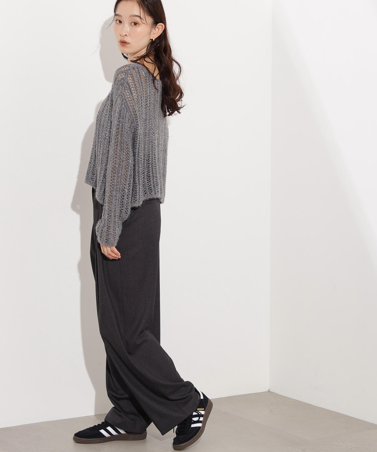 【岸本セシルさん着用】リラックスタックワイドパンツ