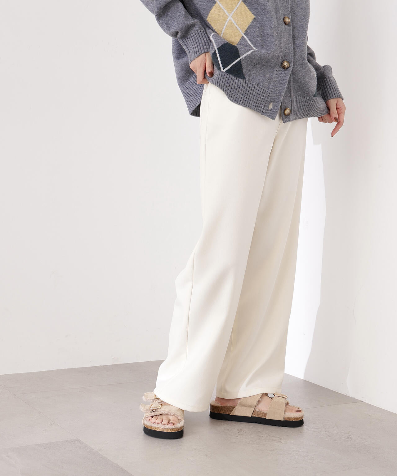 【岸本セシルさん着用】ベーシックツイルワイドパンツ