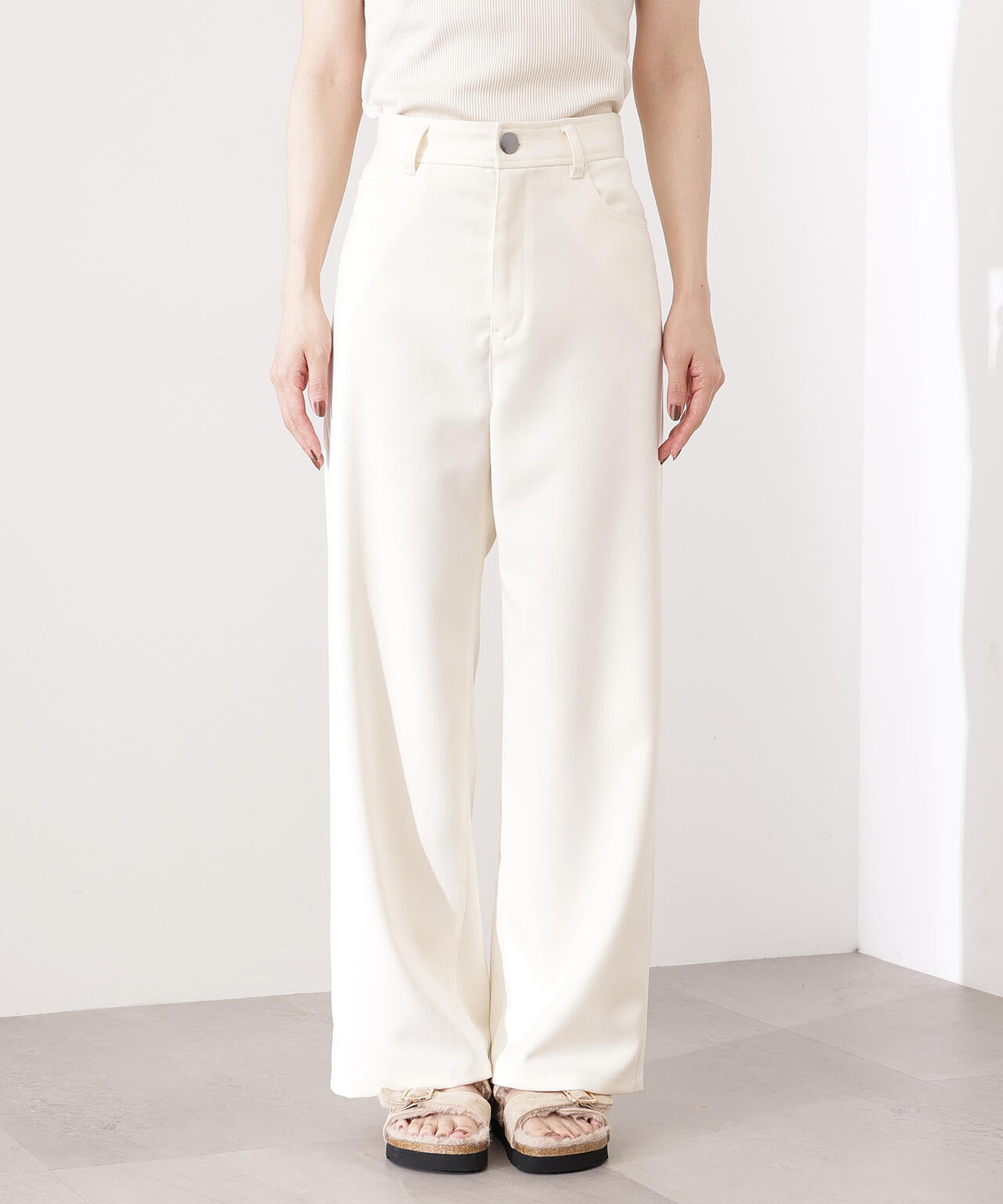 【岸本セシルさん着用】ベーシックツイルワイドパンツ