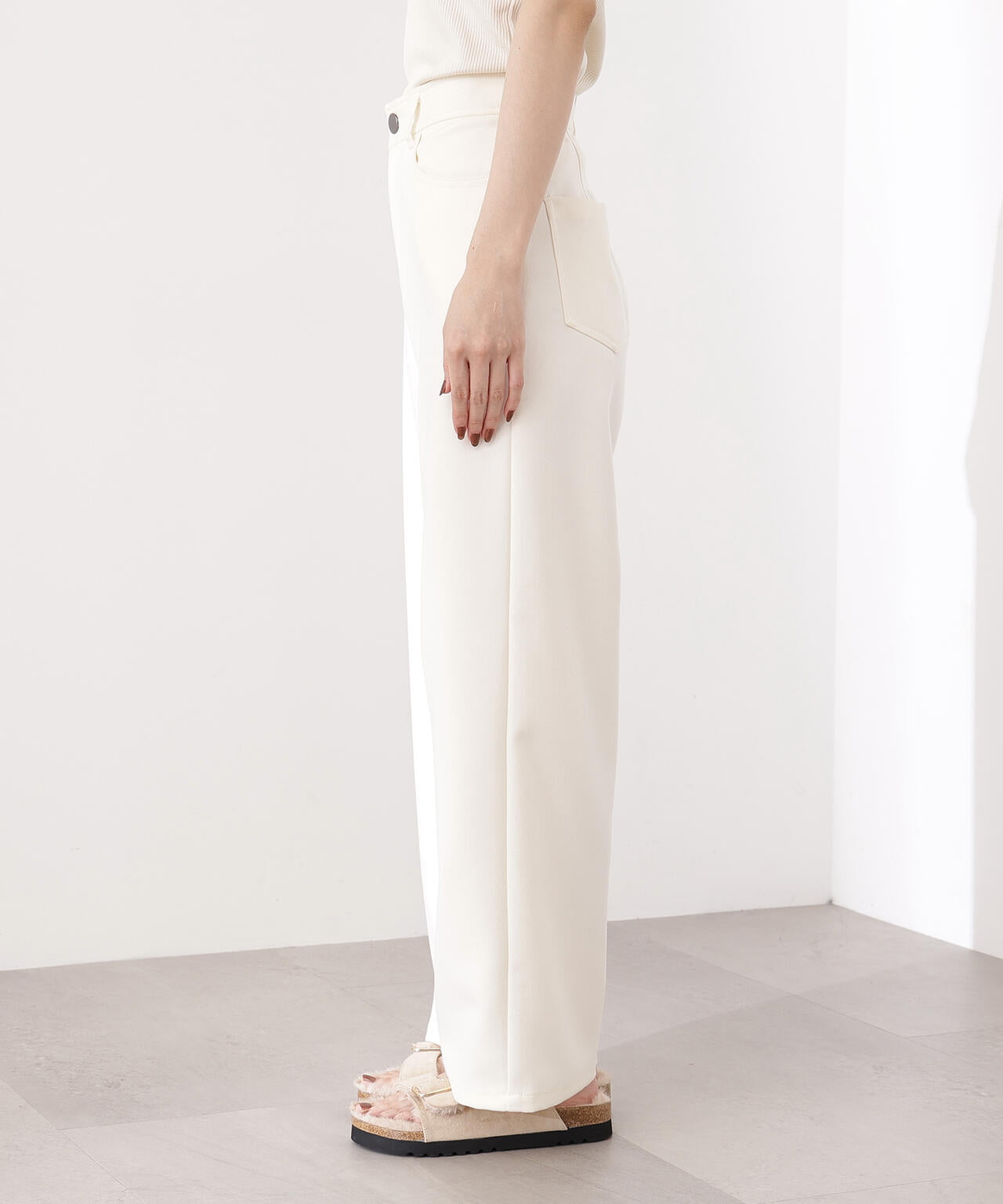 【岸本セシルさん着用】ベーシックツイルワイドパンツ