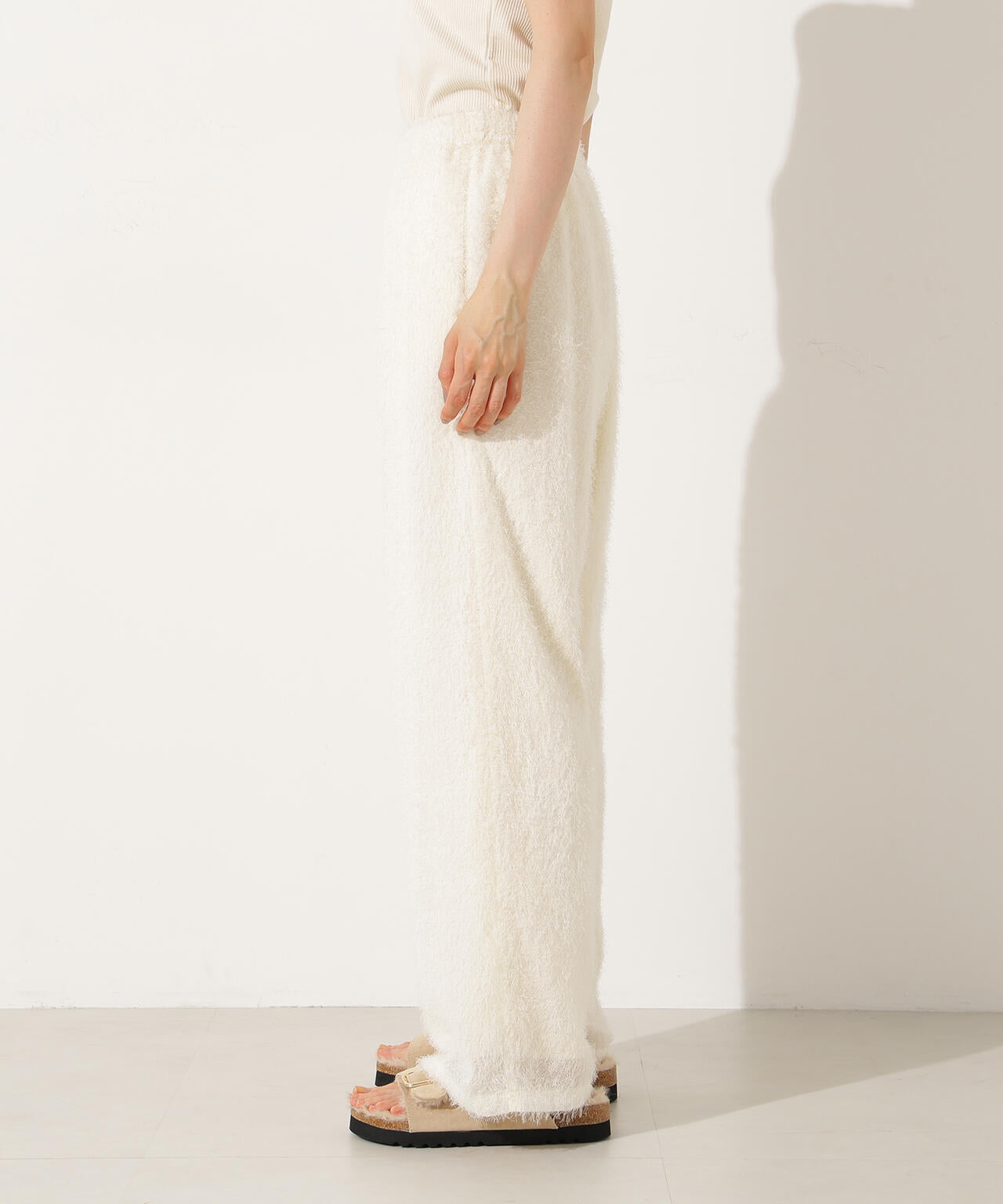 フェザータッチワイドパンツ