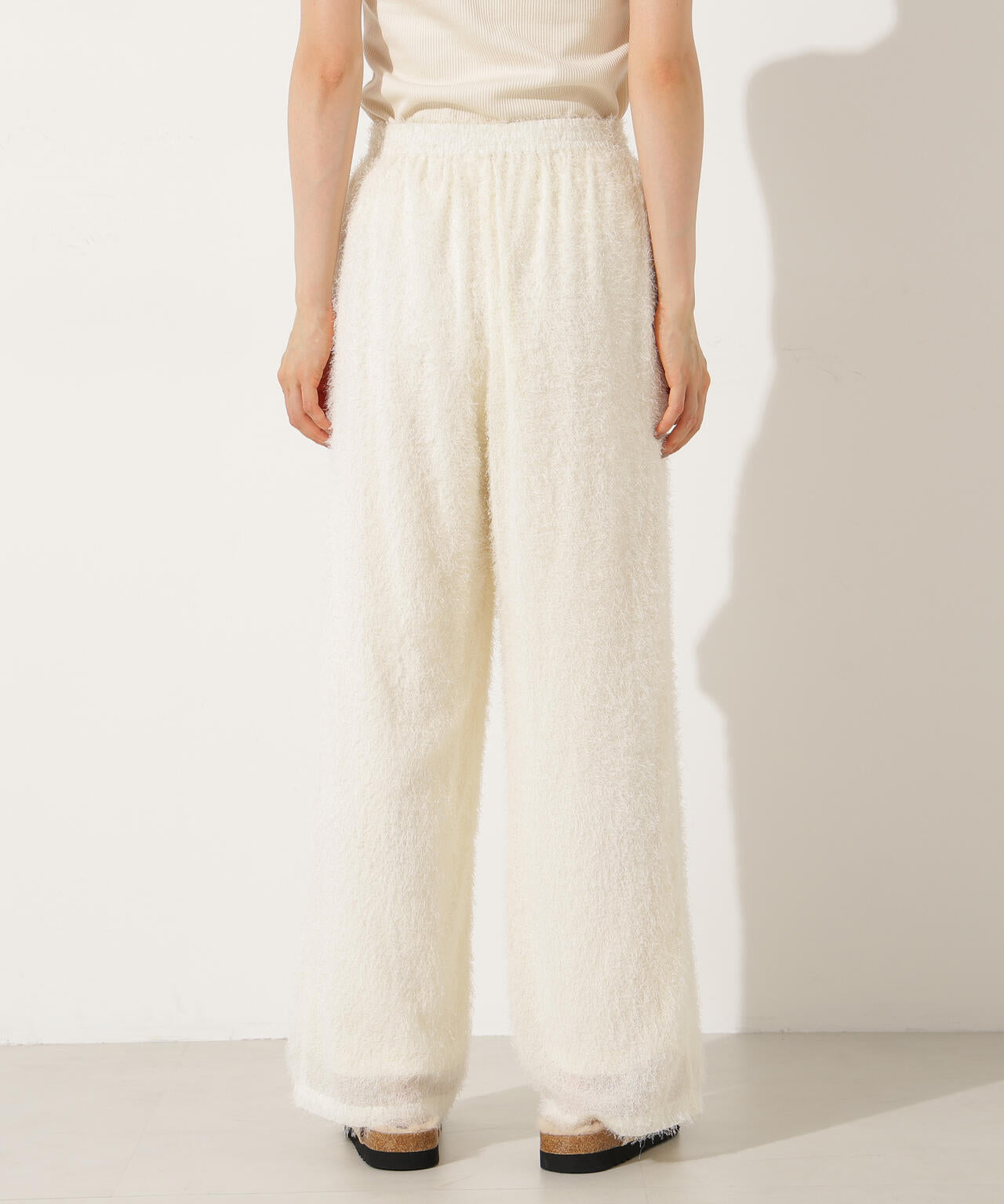 フェザータッチワイドパンツ