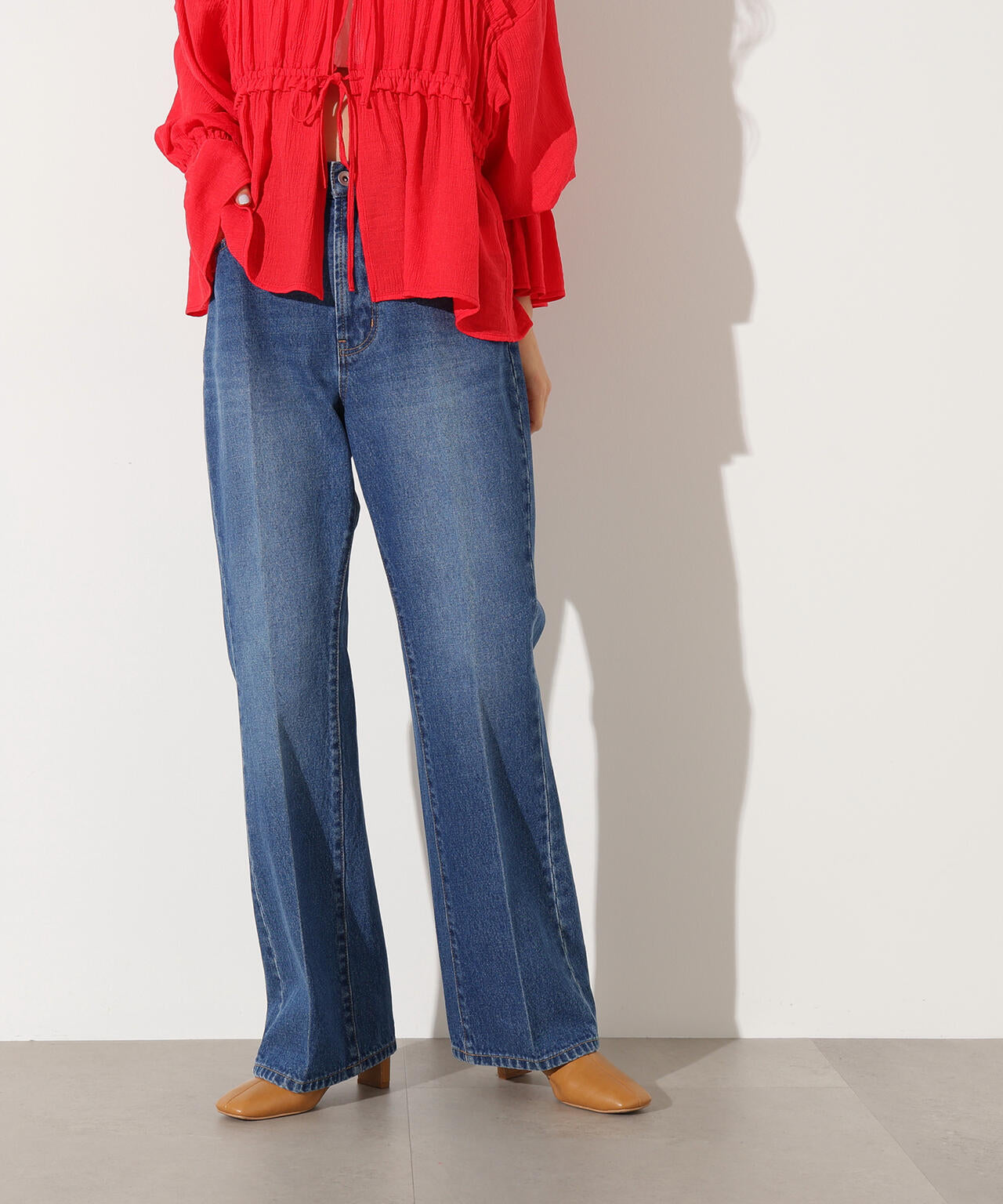 【岸本セシルさん着用】【小室安未さん着用】センタープレスフレアデニムパンツ