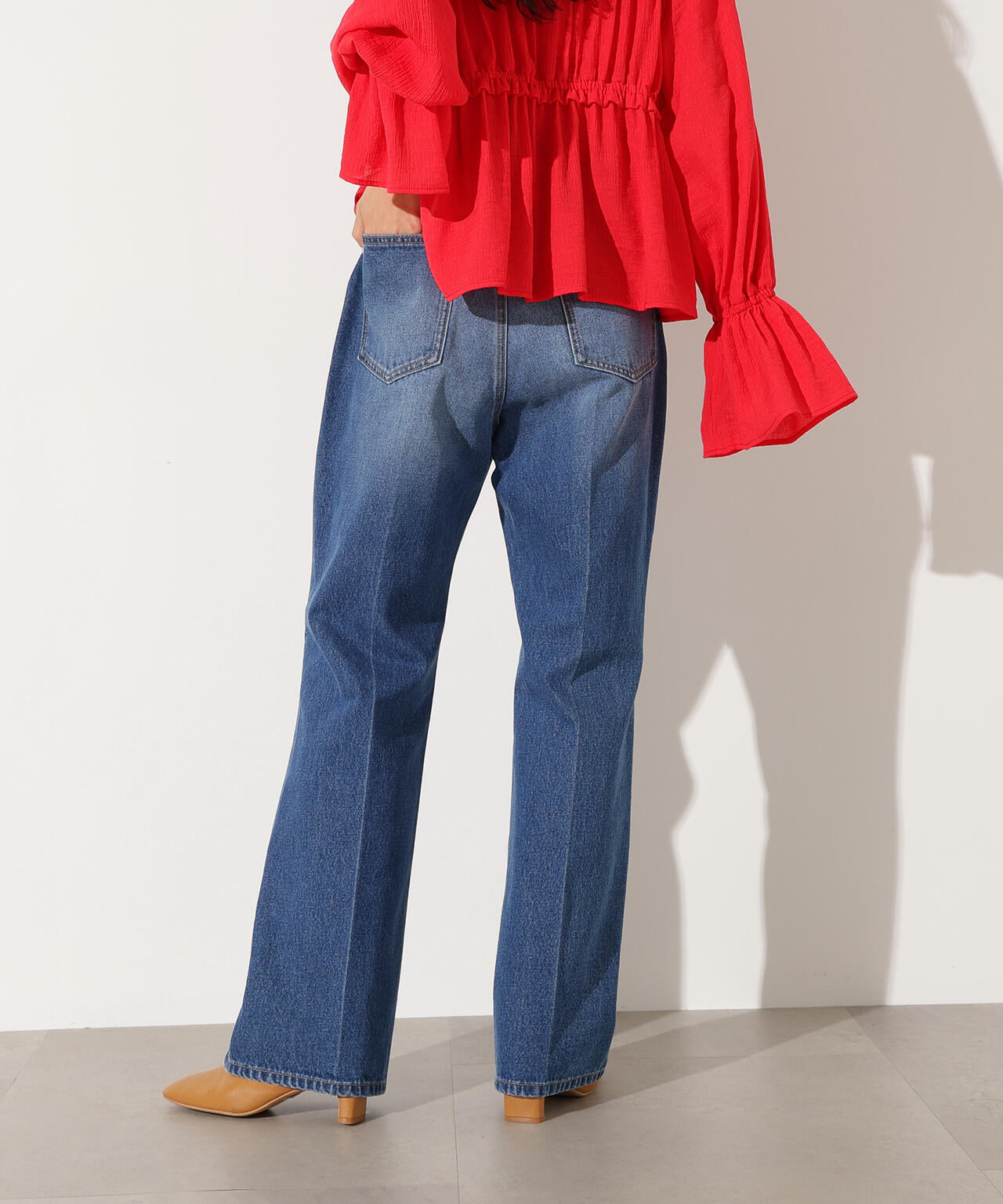 【岸本セシルさん着用】【小室安未さん着用】センタープレスフレアデニムパンツ