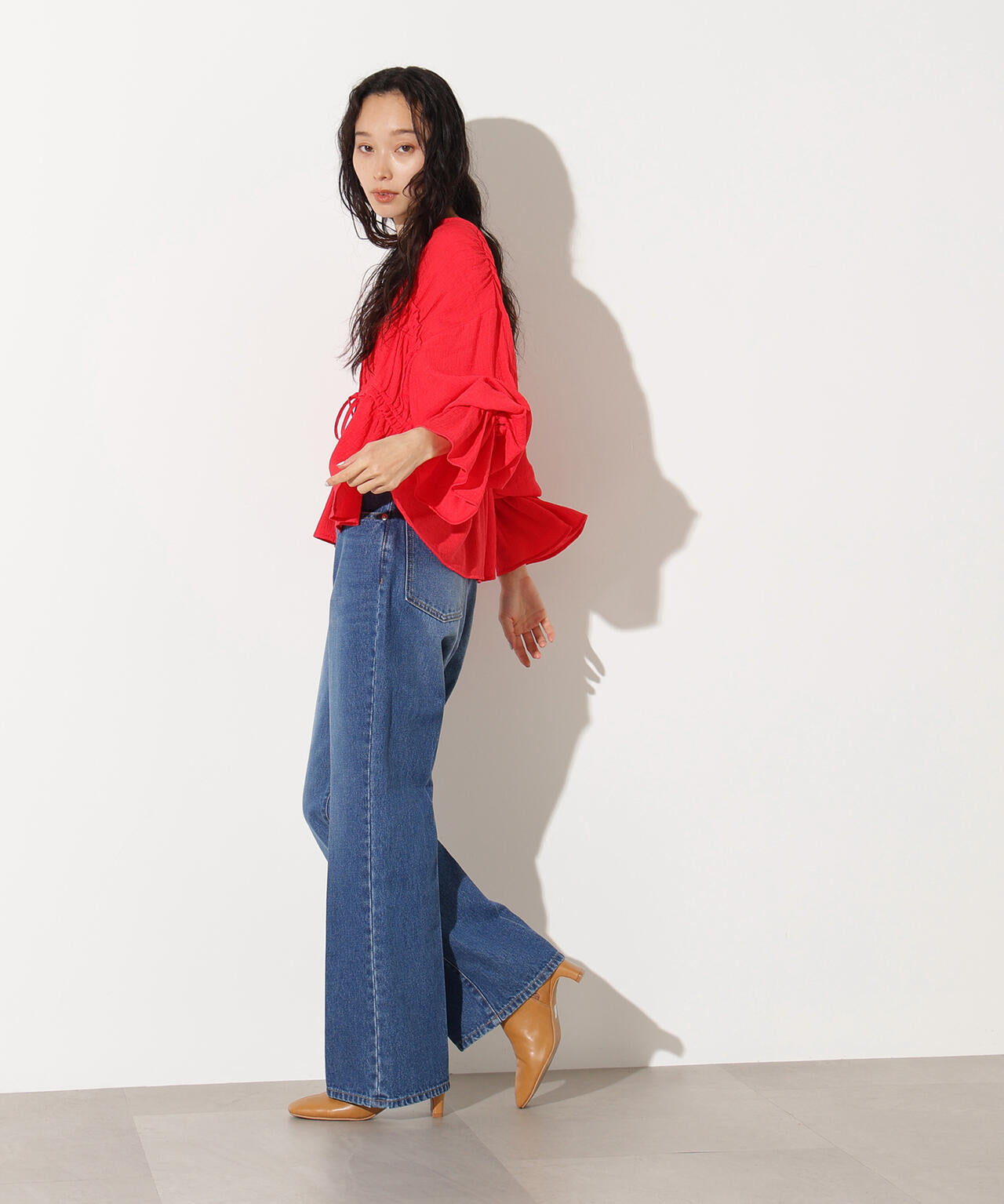 【岸本セシルさん着用】【小室安未さん着用】センタープレスフレアデニムパンツ