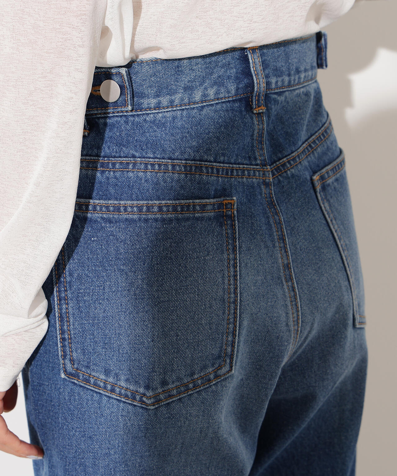 【岸本セシルさん着用】【小室安未さん着用】センタープレスフレアデニムパンツ