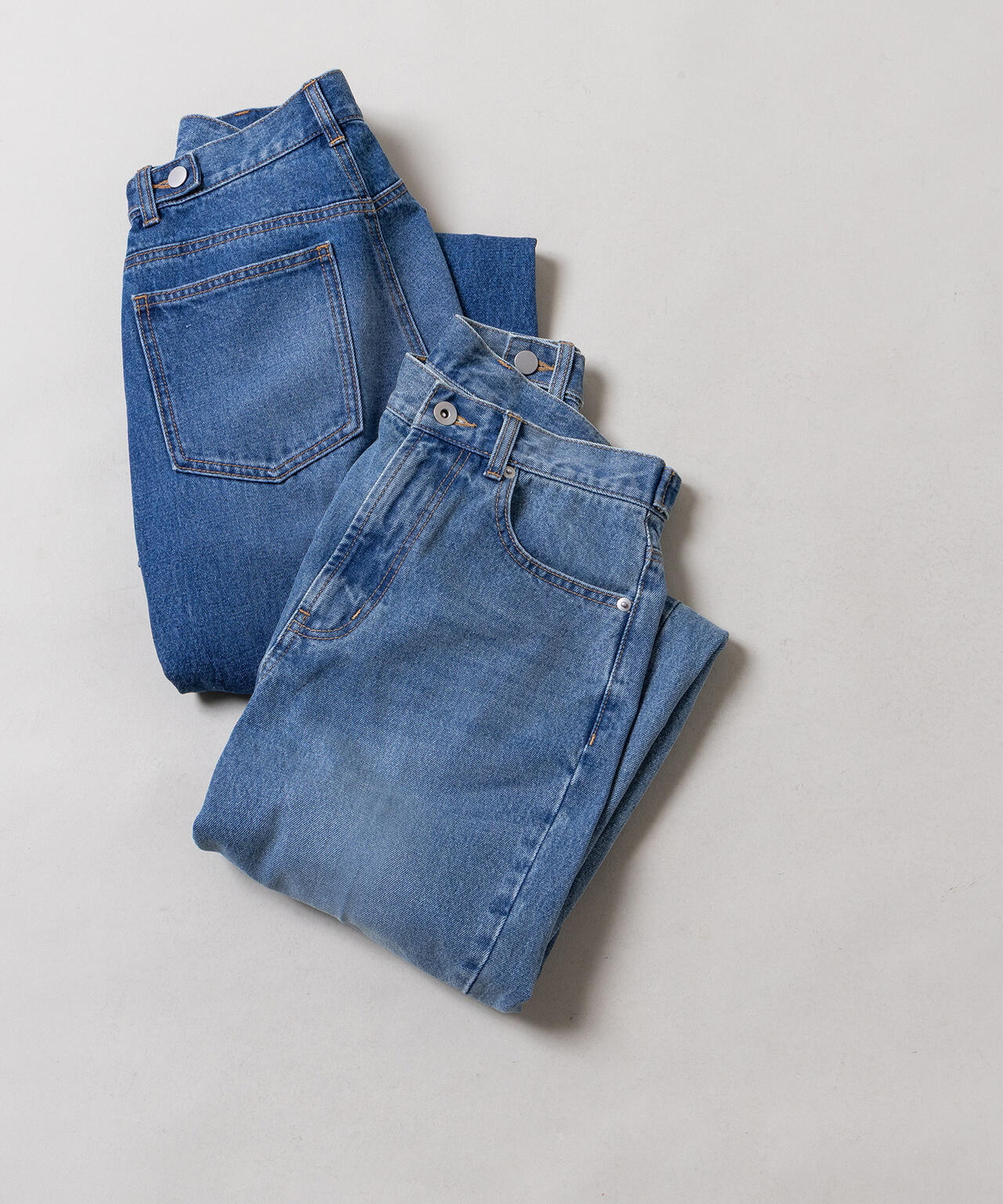 【岸本セシルさん着用】【小室安未さん着用】センタープレスフレアデニムパンツ