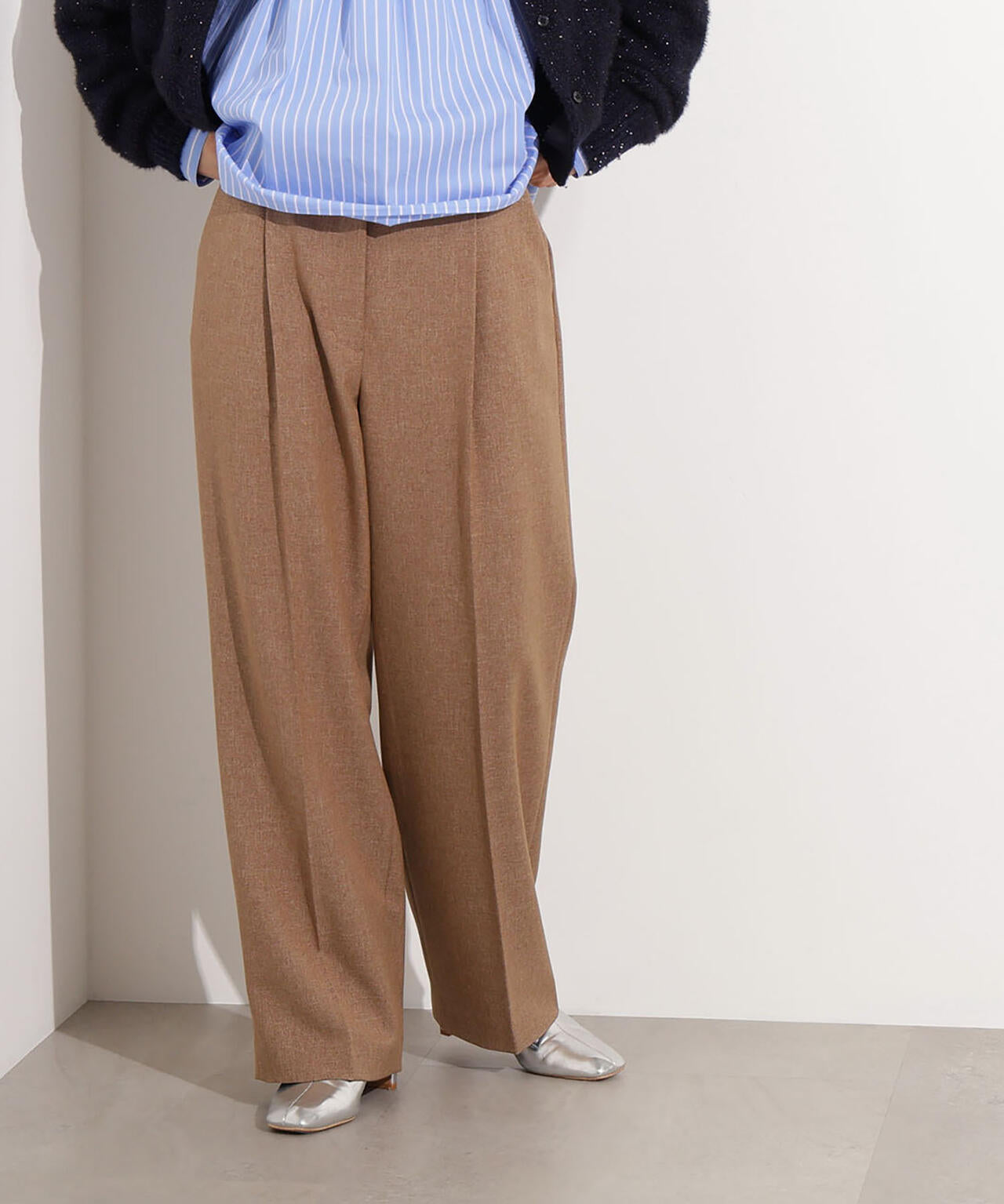 【小室安未さん着用】ツィーディーワンタックストレートパンツ