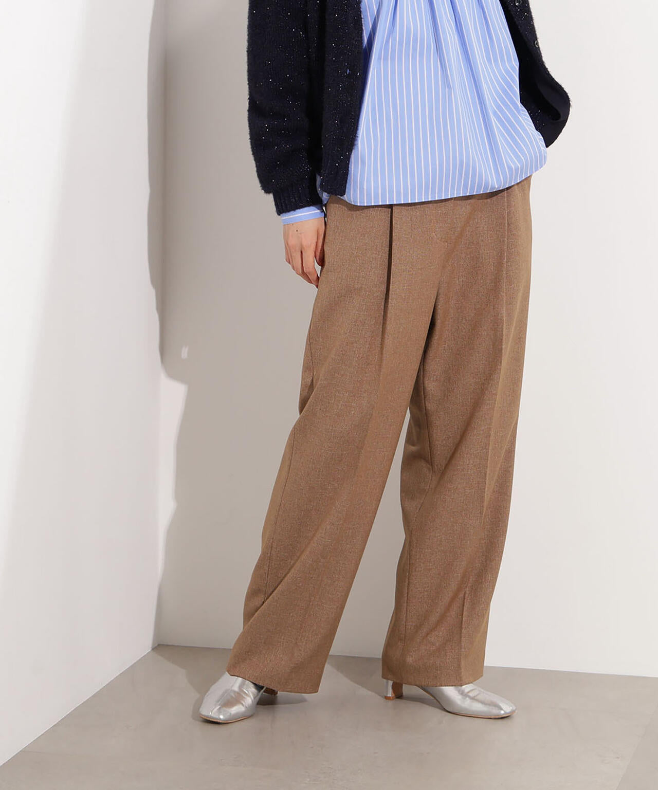 【小室安未さん着用】ツィーディーワンタックストレートパンツ