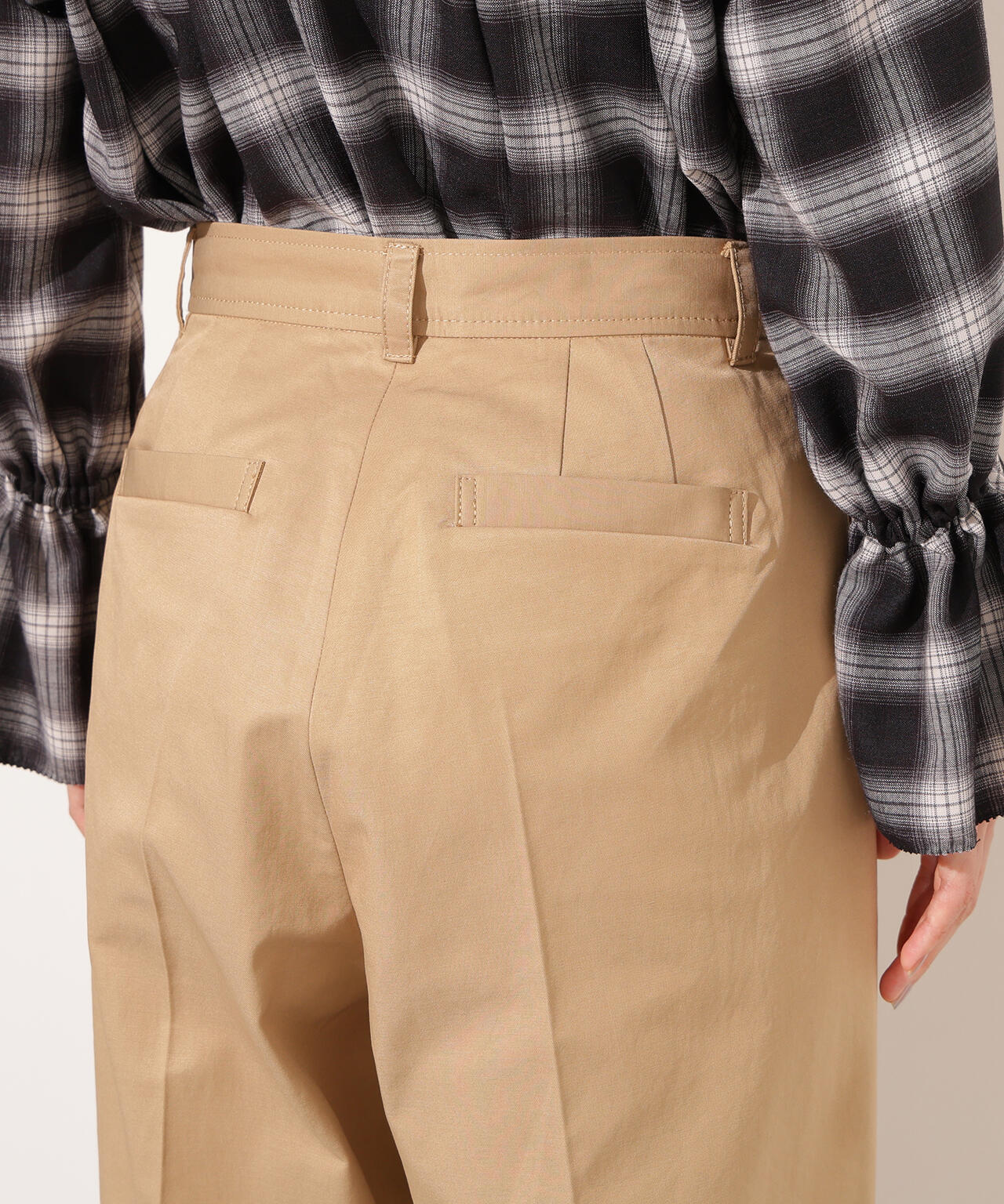 ツータックツイルパンツ