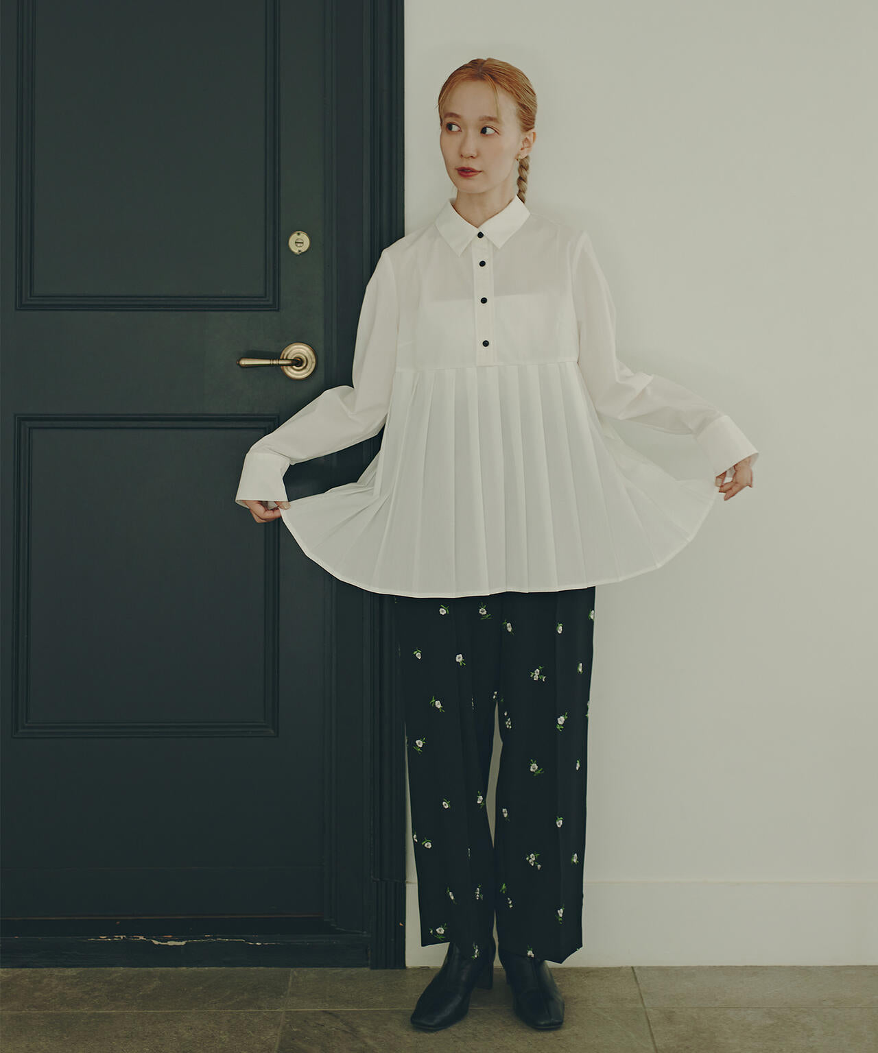 【小室安未さん着用】エンブロイダリーフラワーパンツ