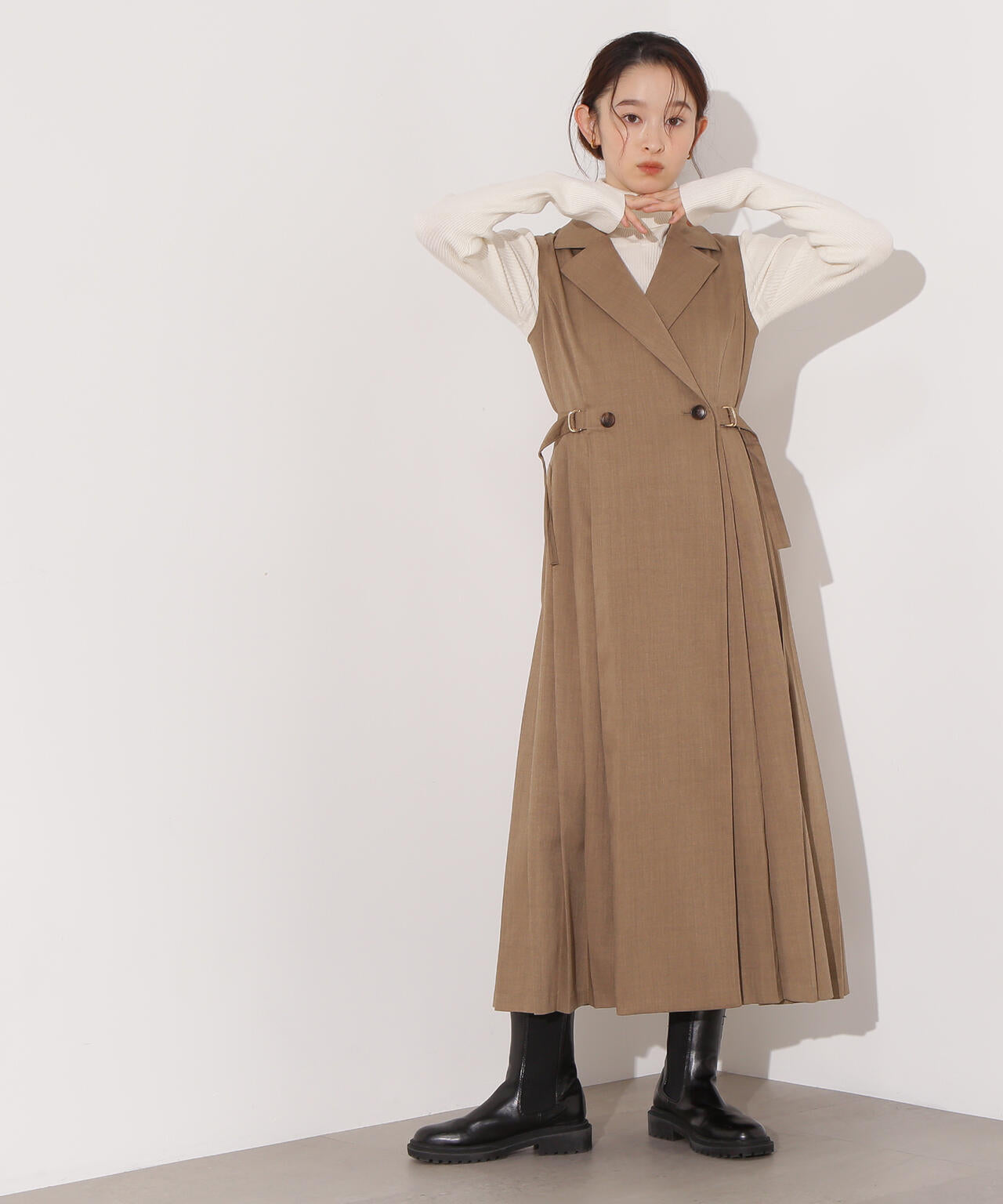 サイドプリーツテーラージャンスカ