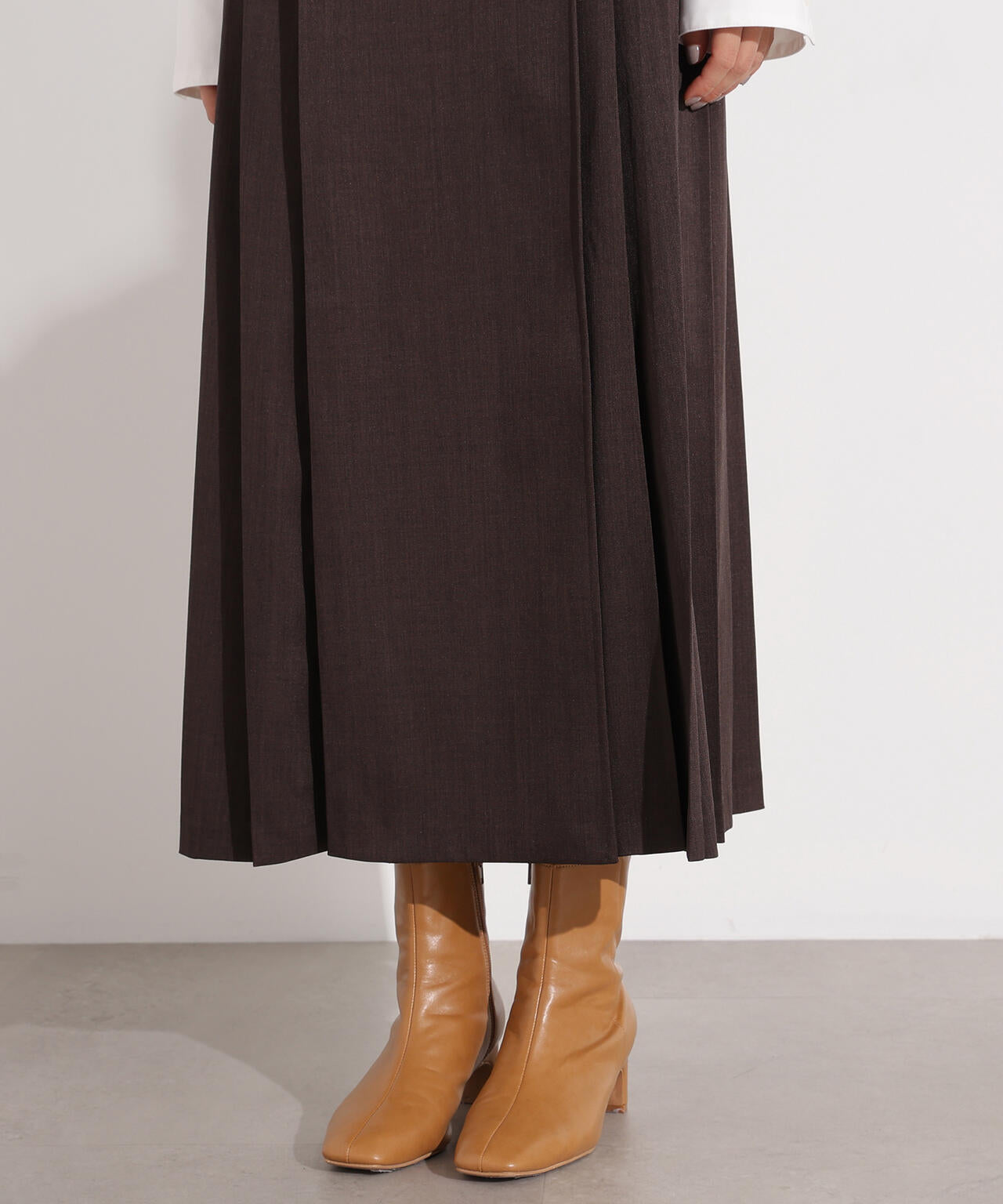 サイドプリーツテーラージャンスカ