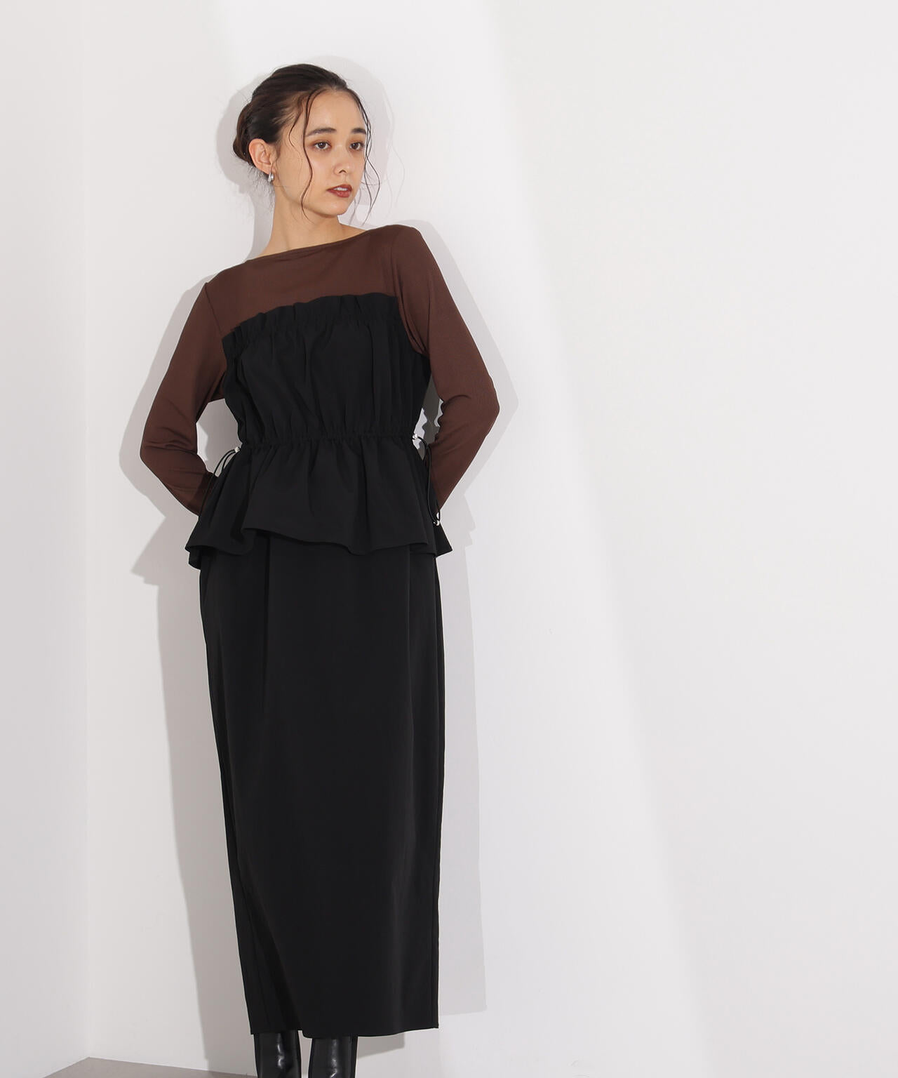 ドロストコードドッキングワンピース長袖