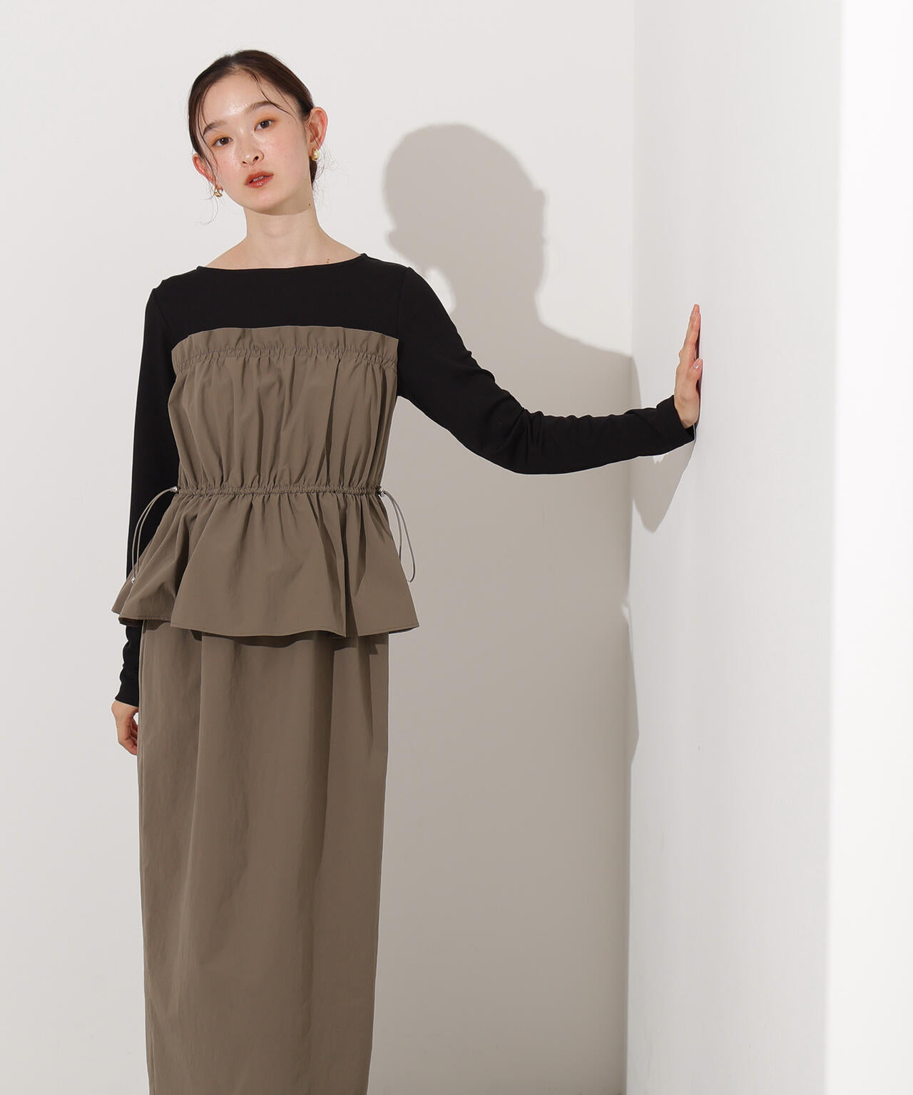 ドロストコードドッキングワンピース長袖