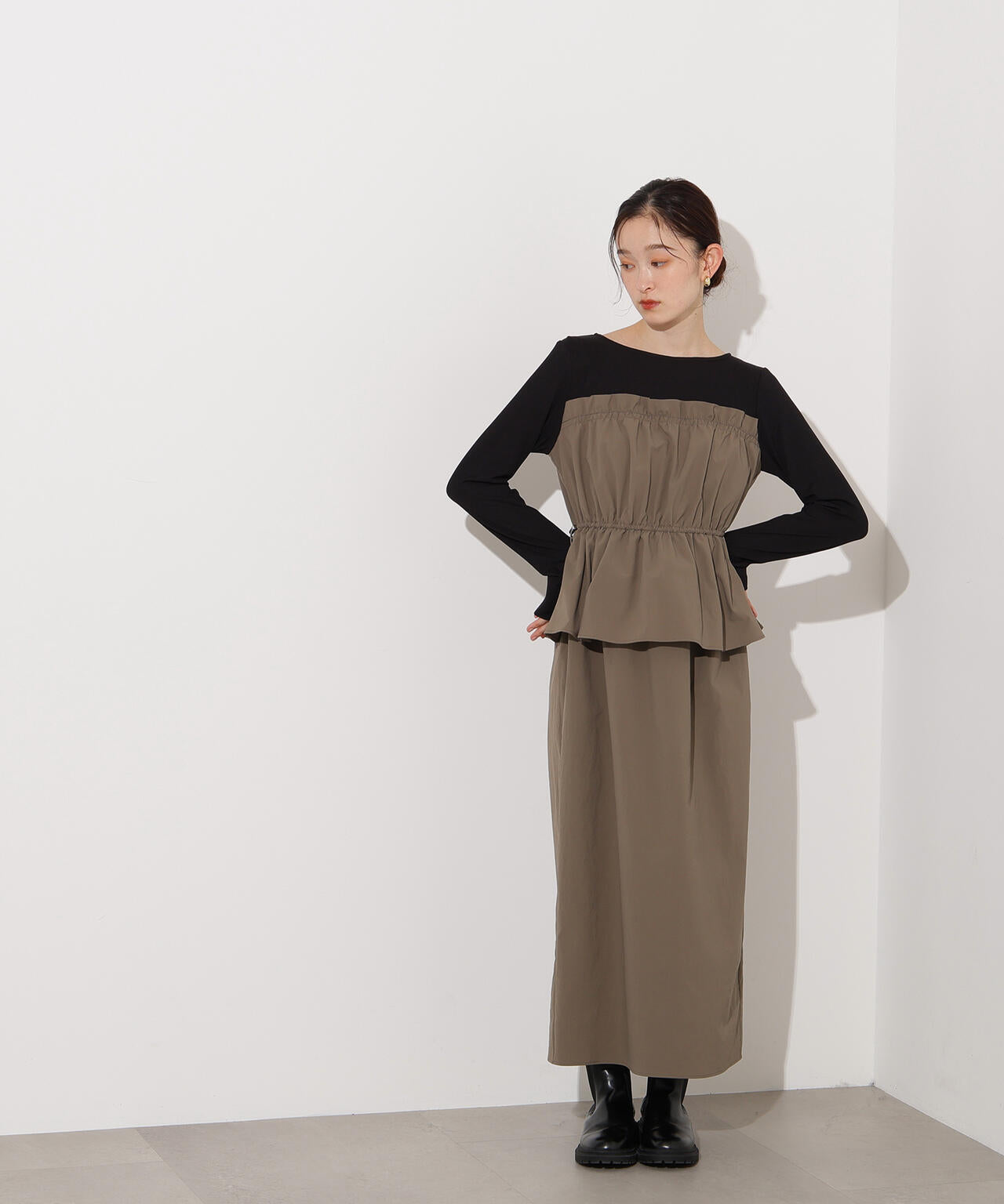 ドロストコードドッキングワンピース長袖