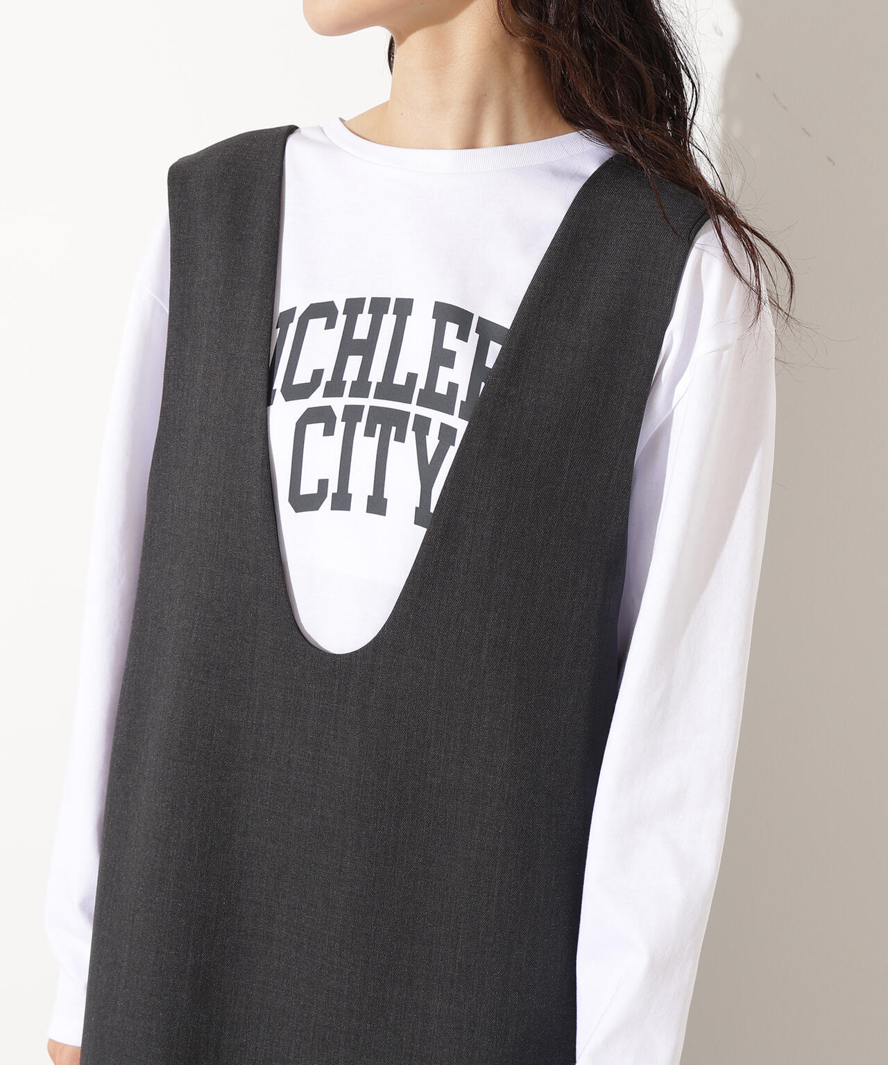 Uネックナロージャンスカ