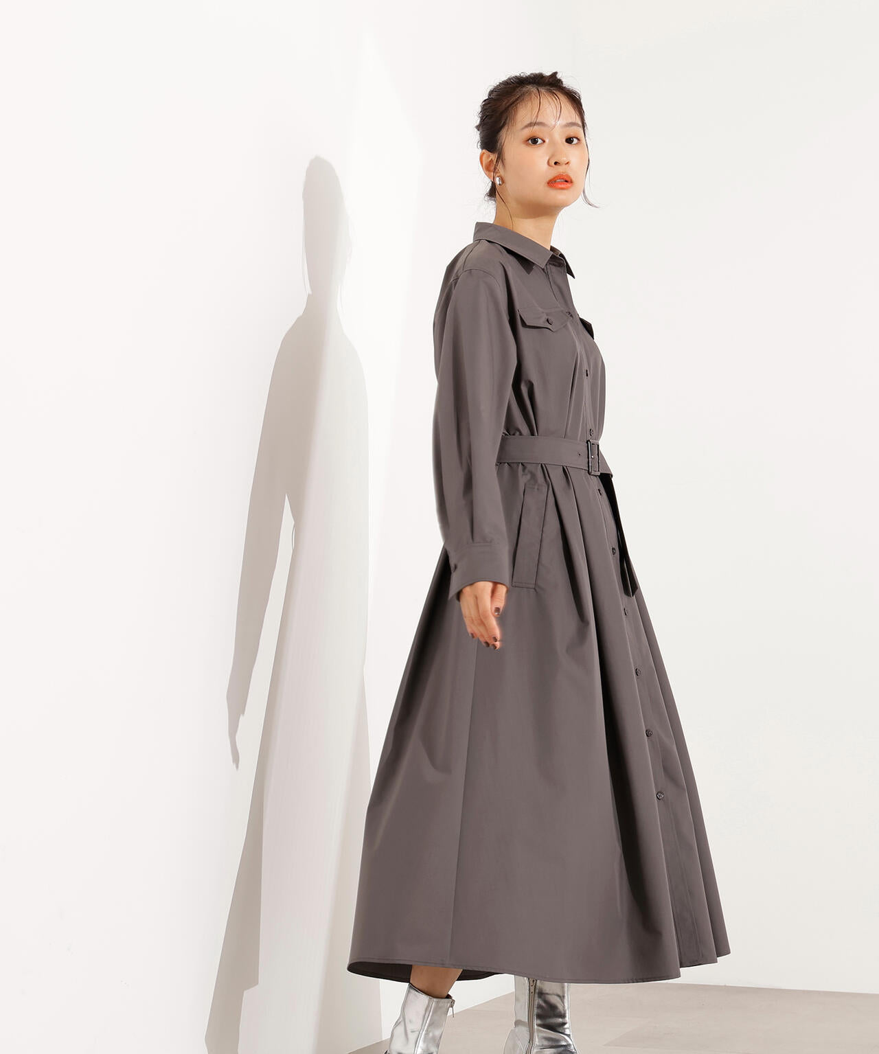 タック入りシャツワンピース