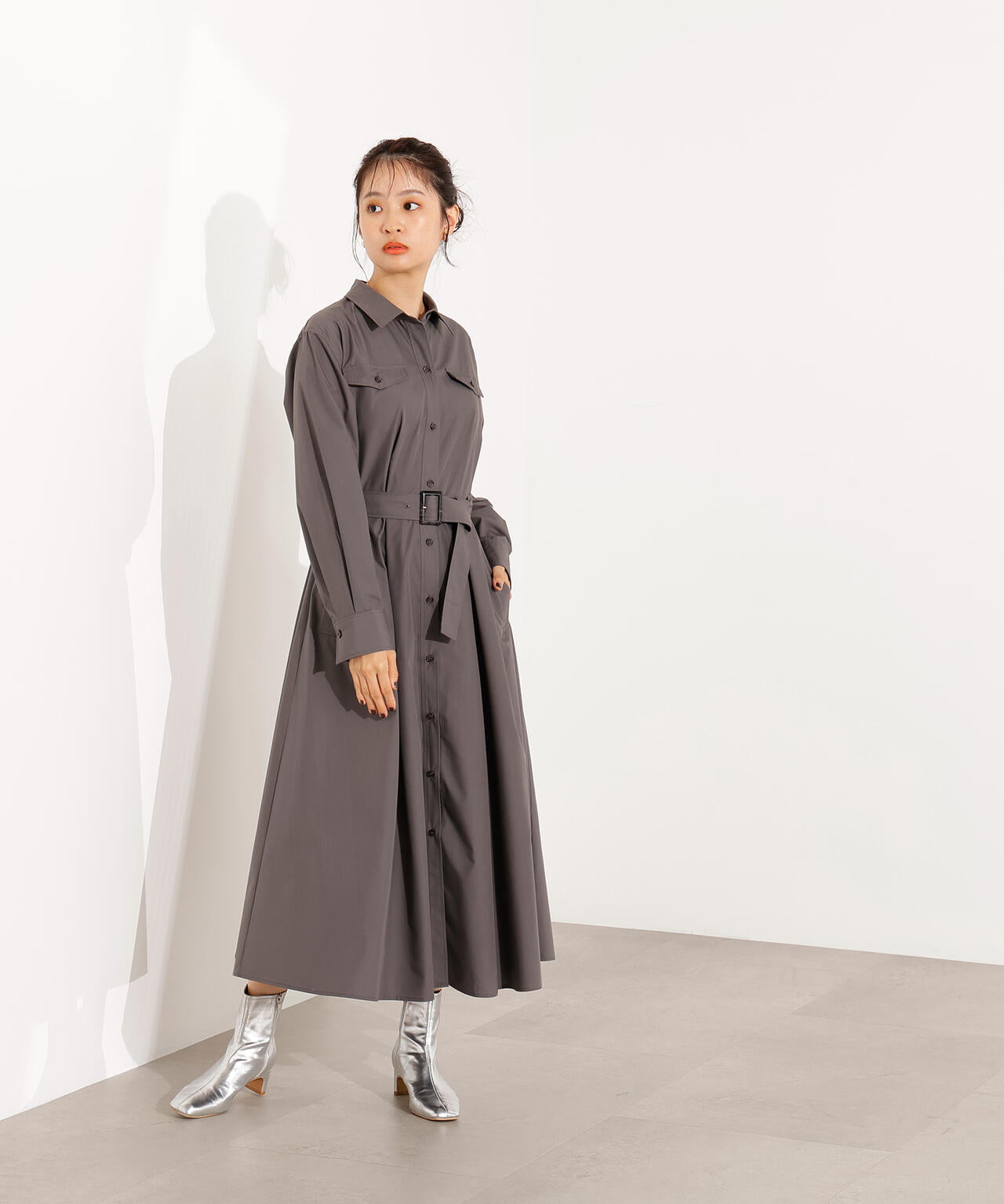 タック入りシャツワンピース