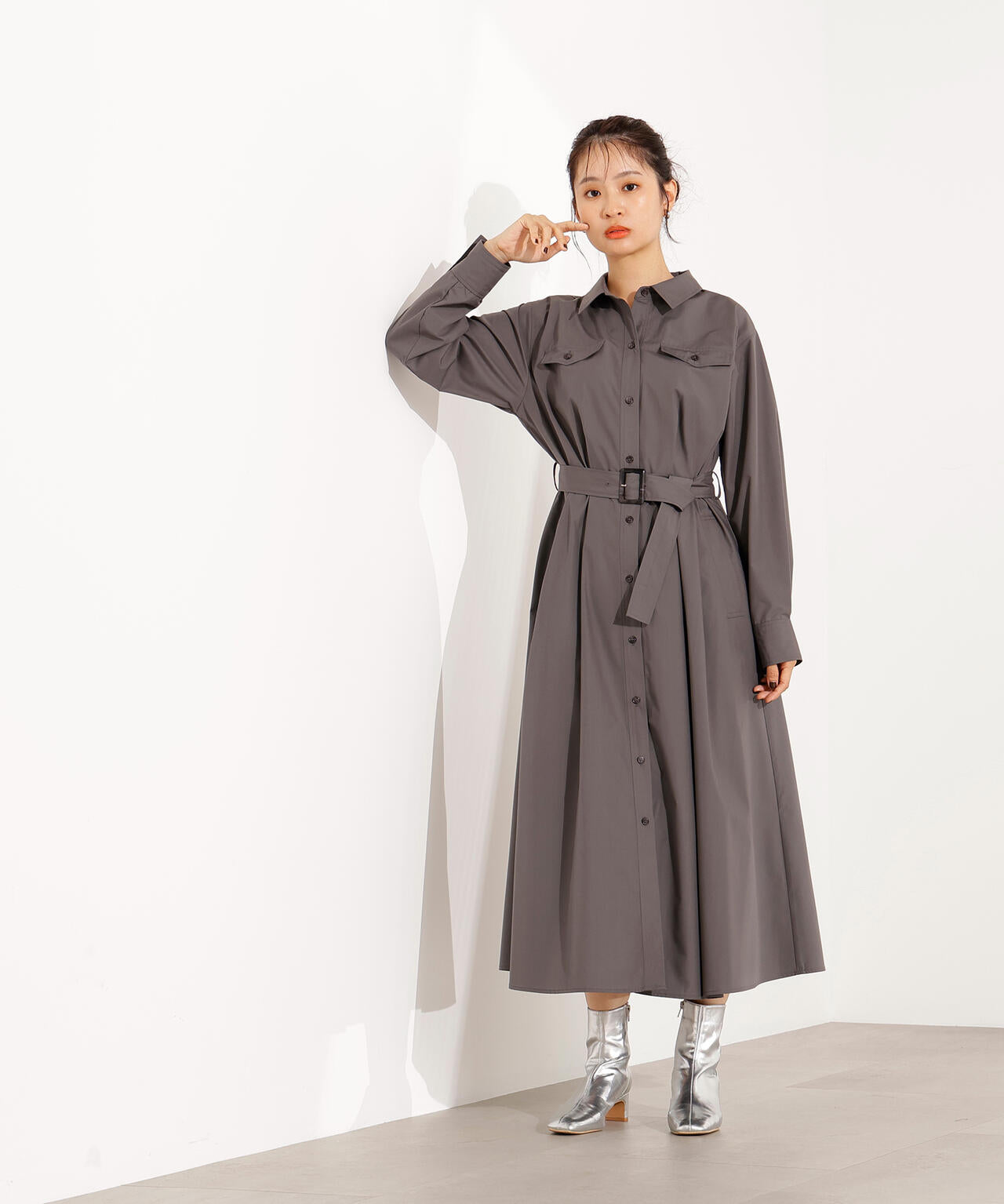 タック入りシャツワンピース